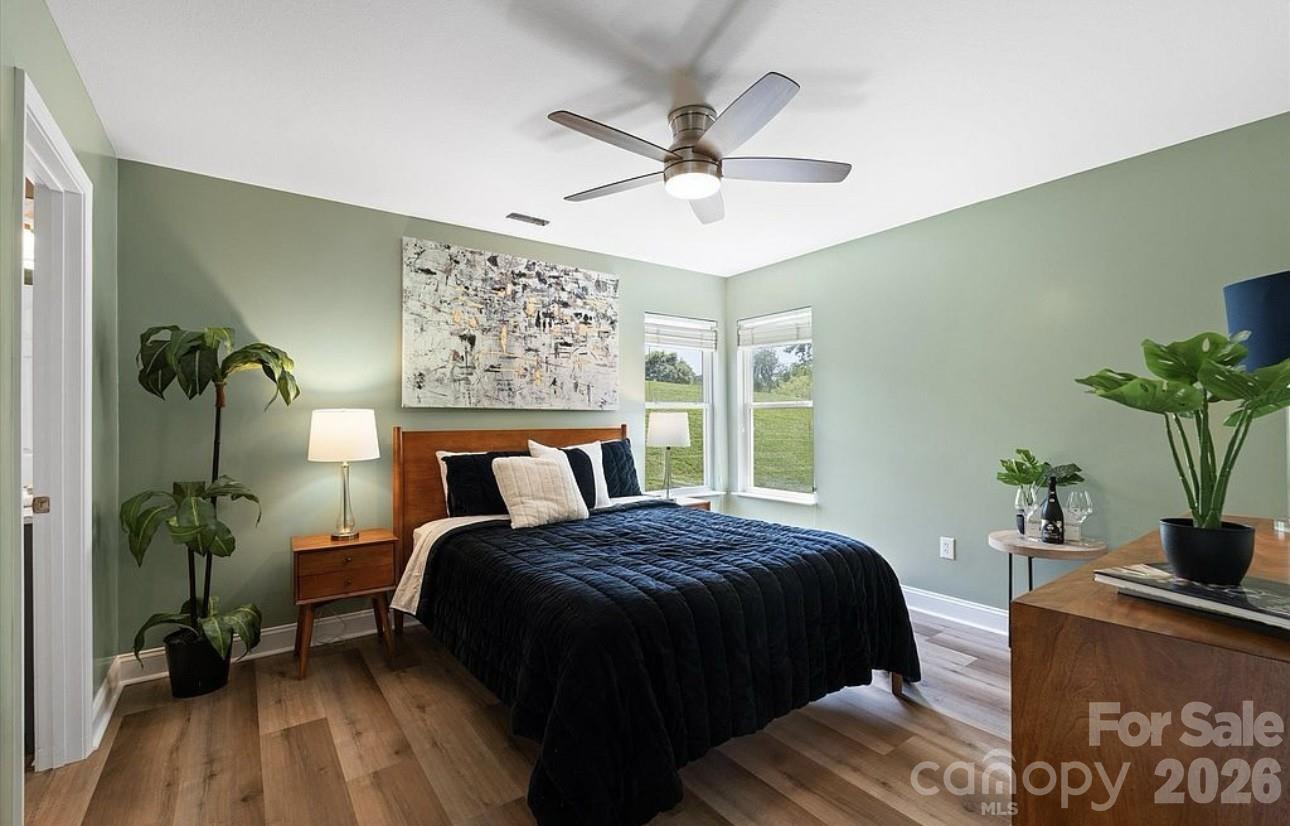 40 Olde Covington Way — Arden