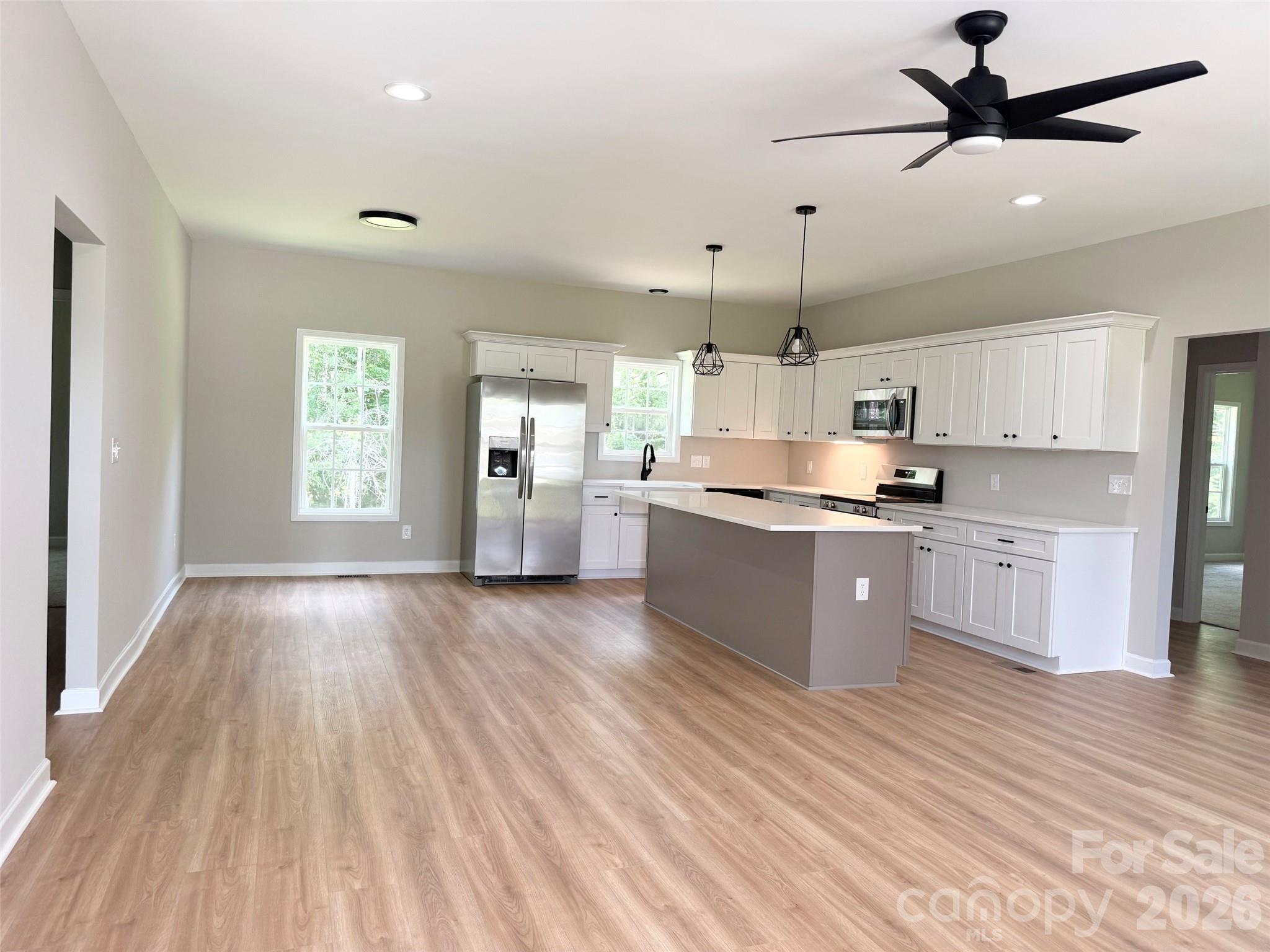 1186 Merribrook Lane — Lancaster