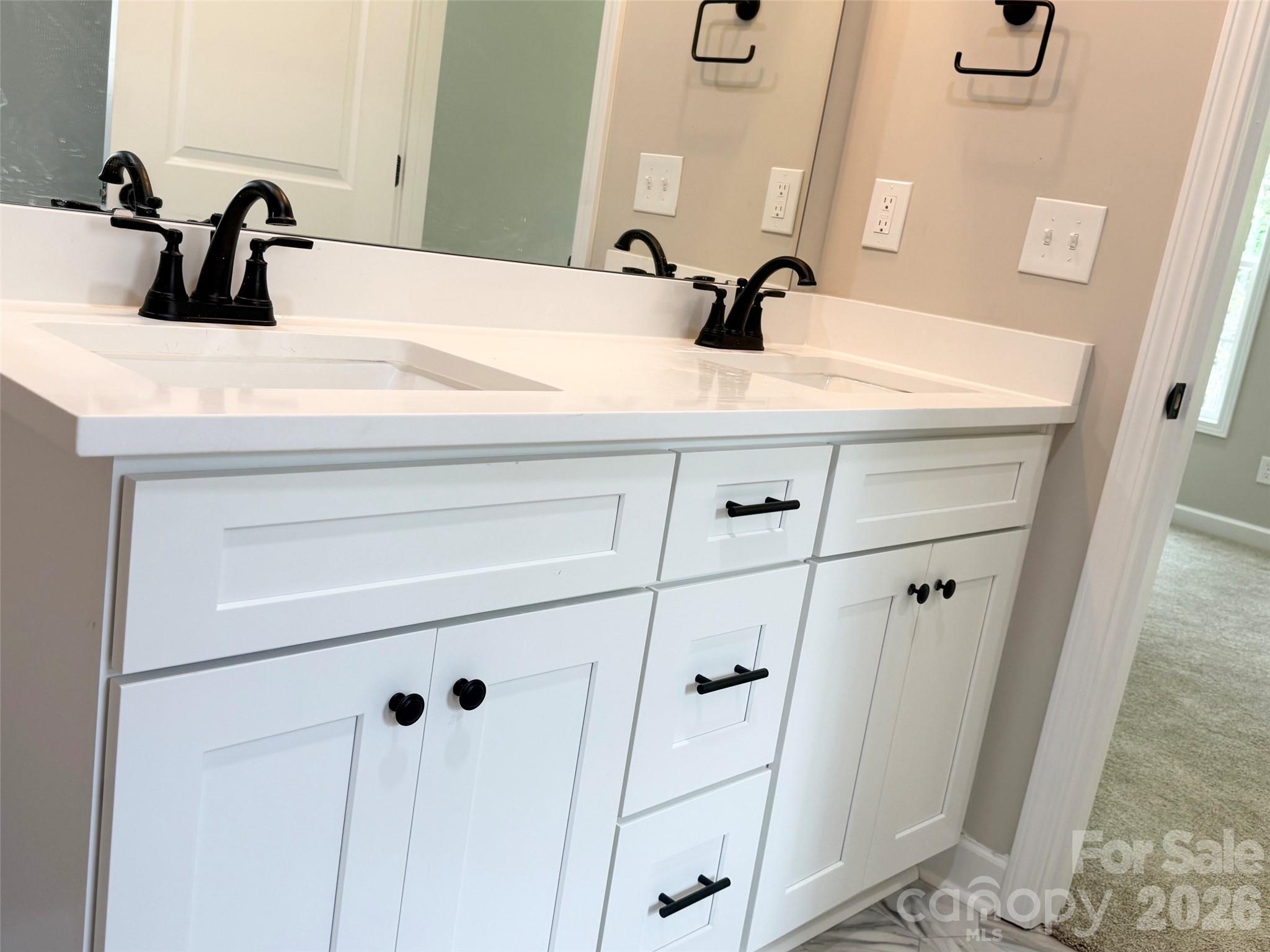 1186 Merribrook Lane — Lancaster