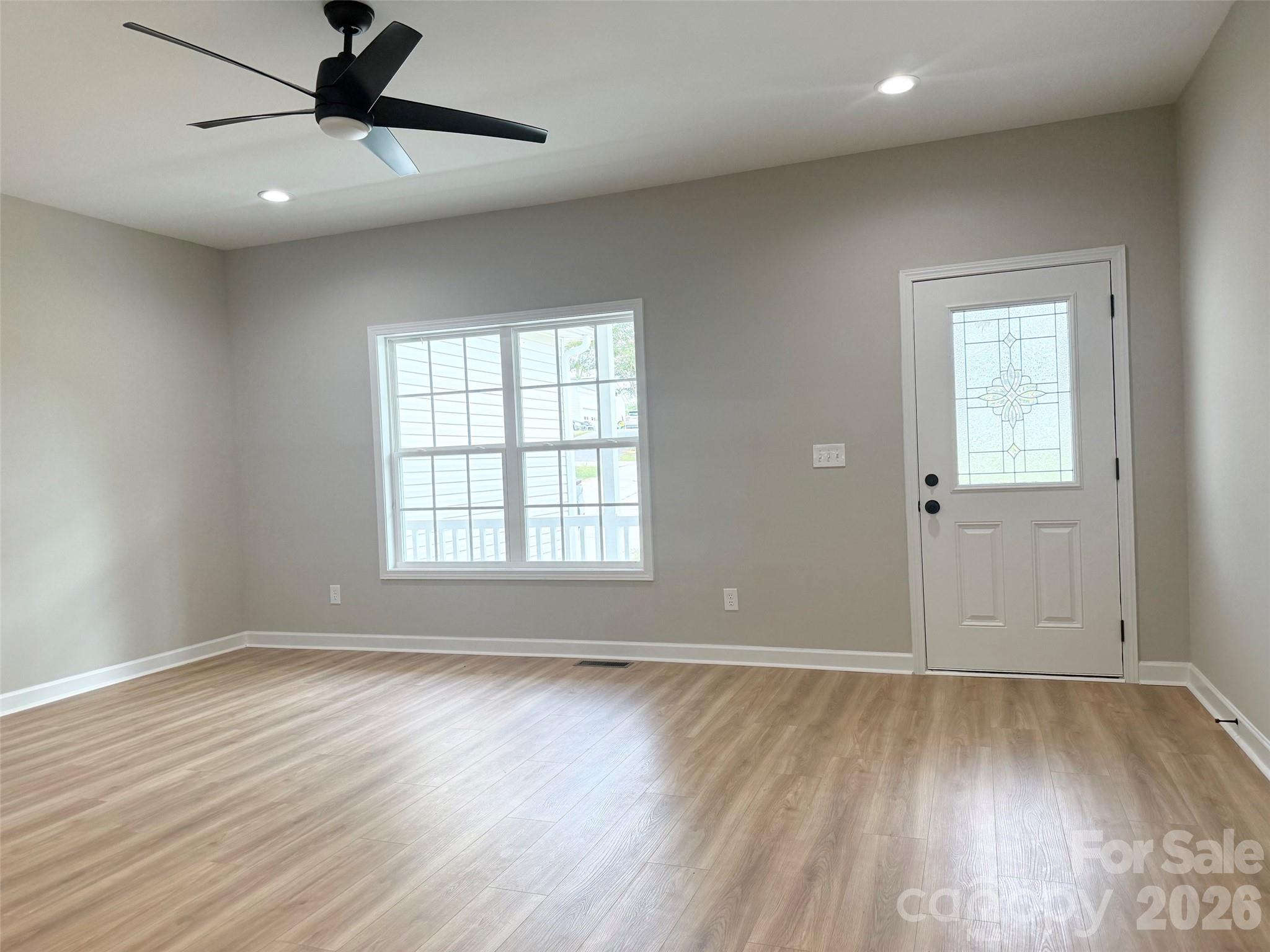 1186 Merribrook Lane — Lancaster
