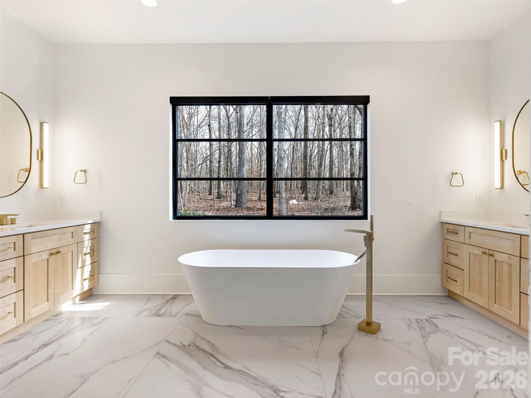 6017 Oxfordshire Road — Waxhaw