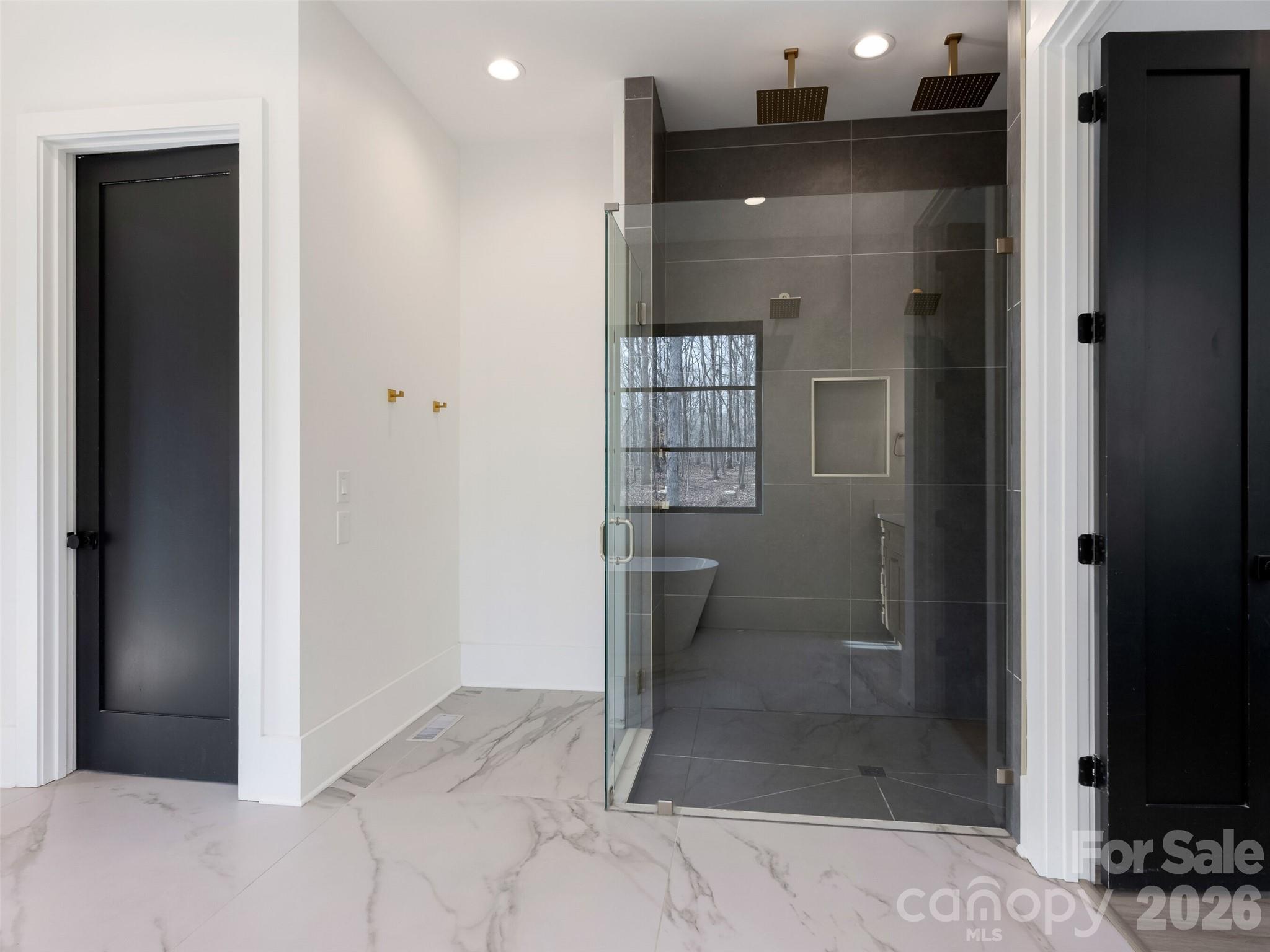 6017 Oxfordshire Road — Waxhaw