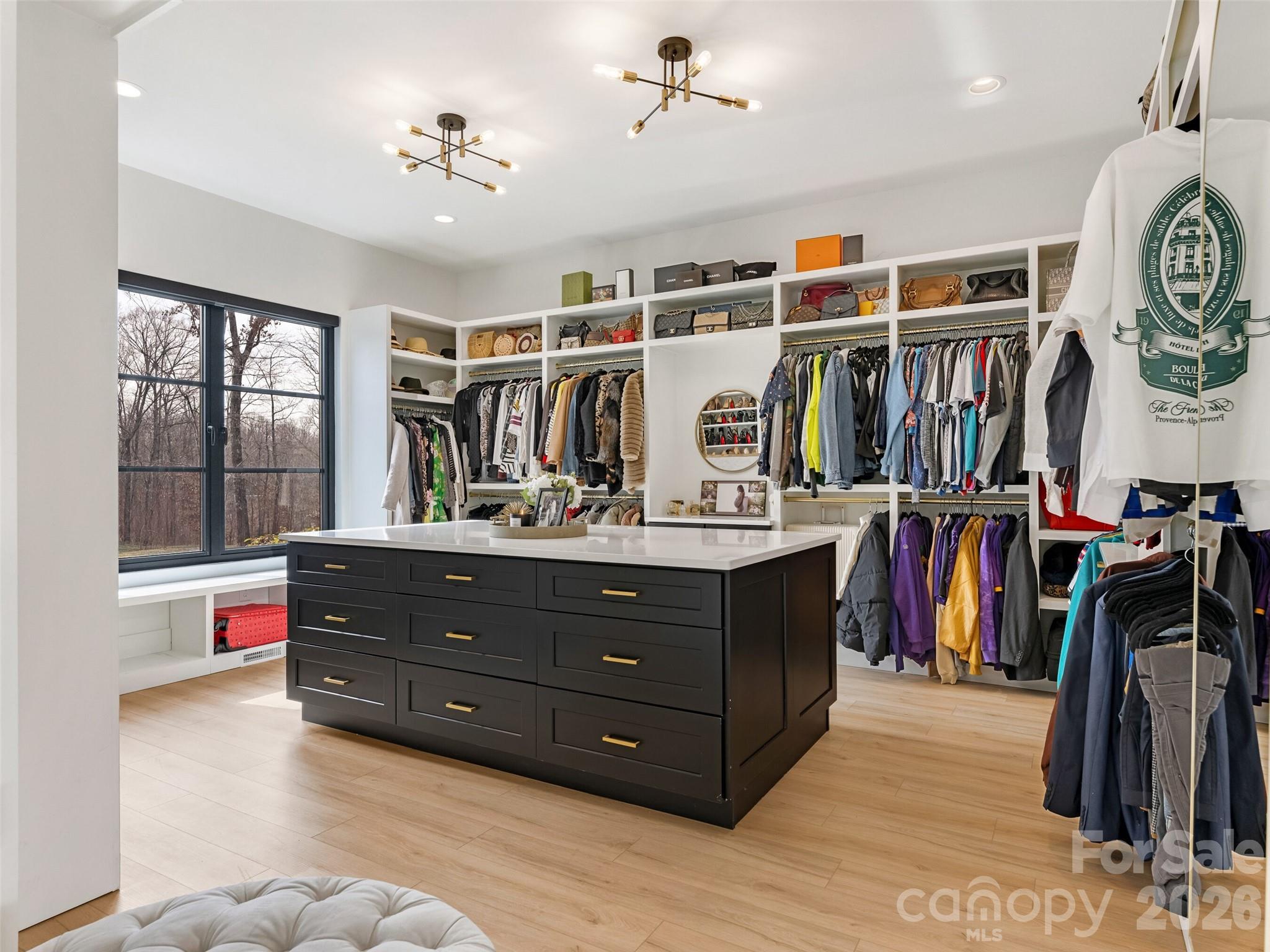6017 Oxfordshire Road — Waxhaw