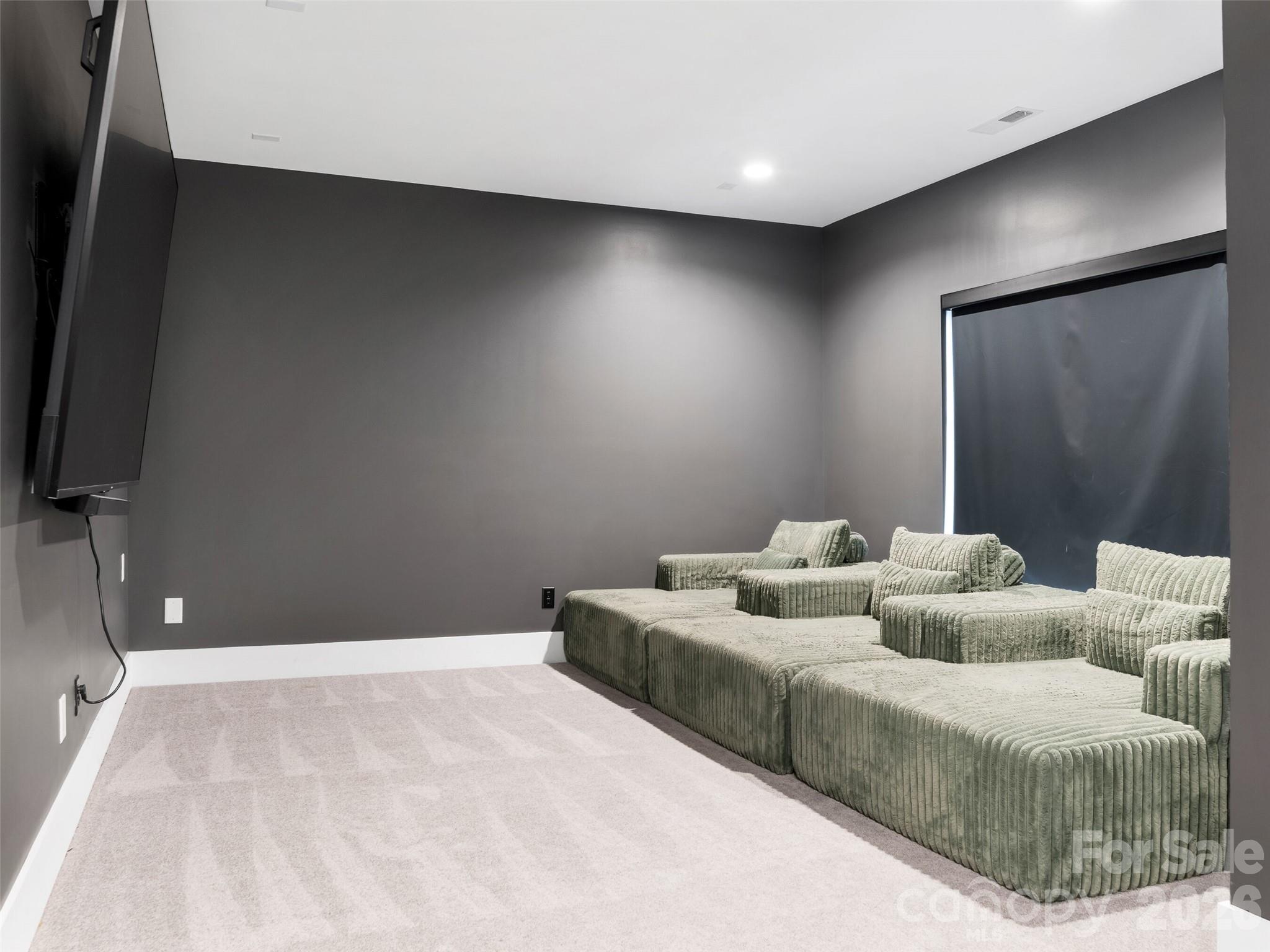 6017 Oxfordshire Road — Waxhaw