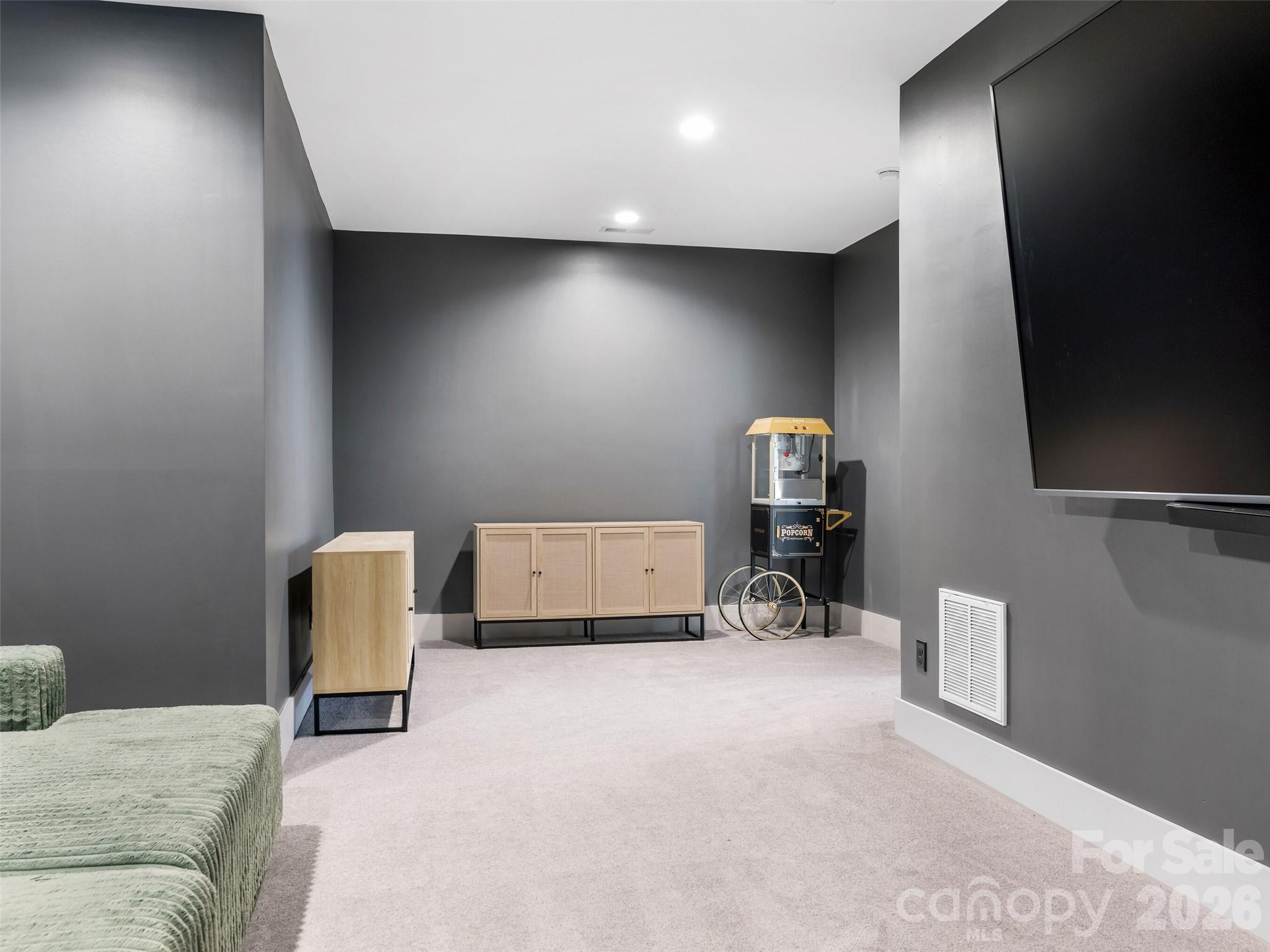 6017 Oxfordshire Road — Waxhaw