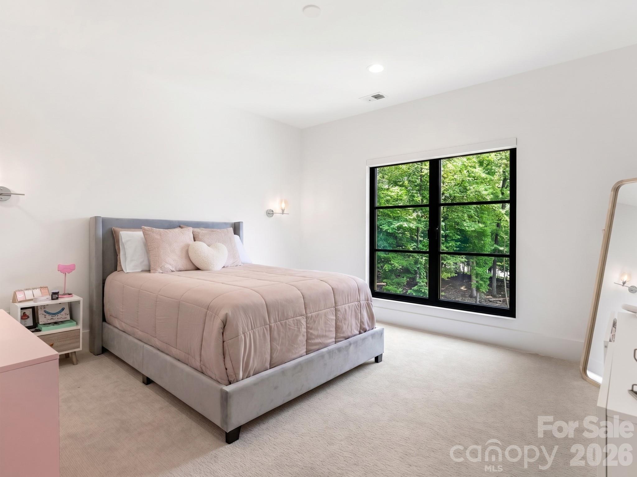 6017 Oxfordshire Road — Waxhaw