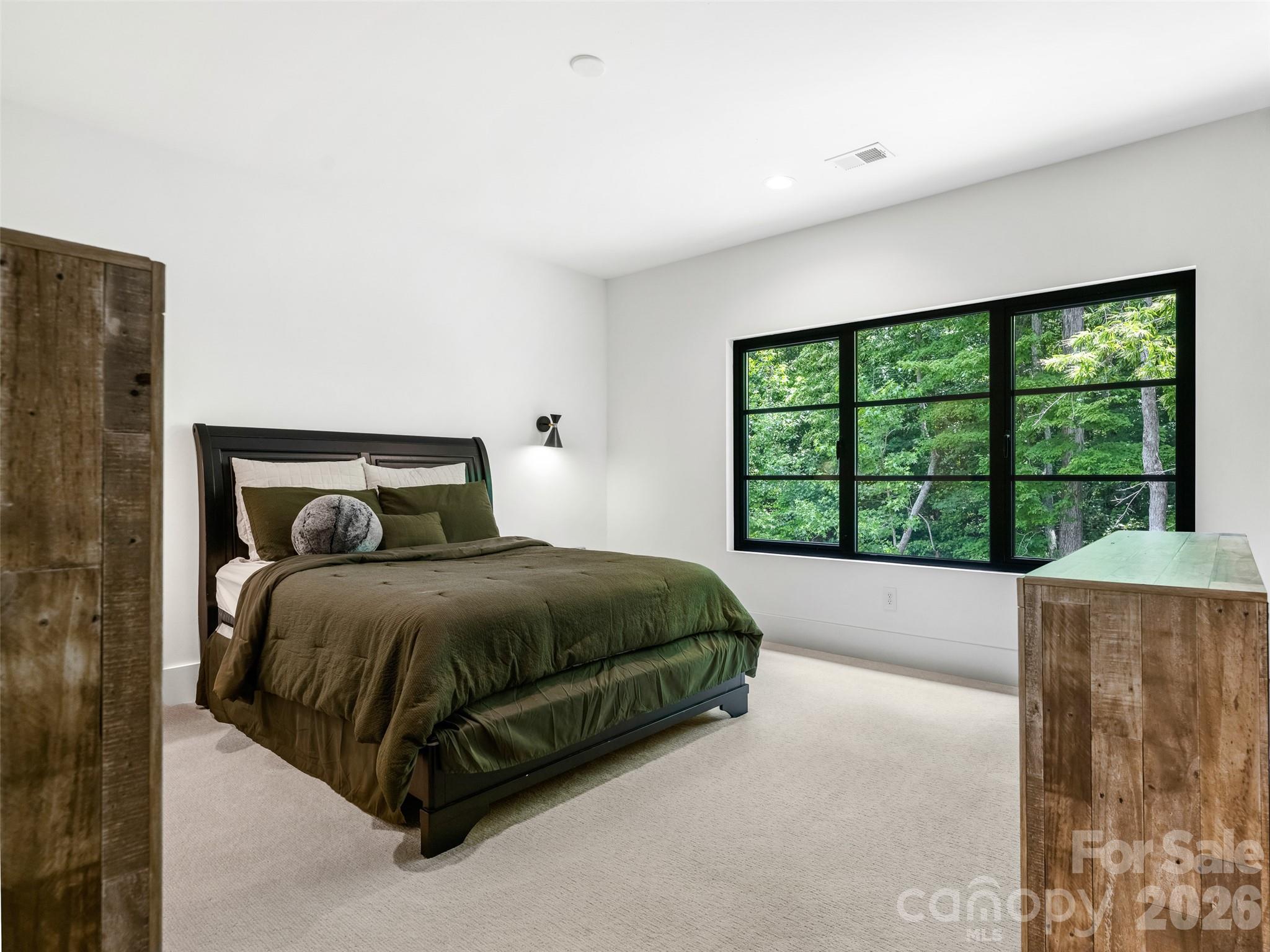 6017 Oxfordshire Road — Waxhaw