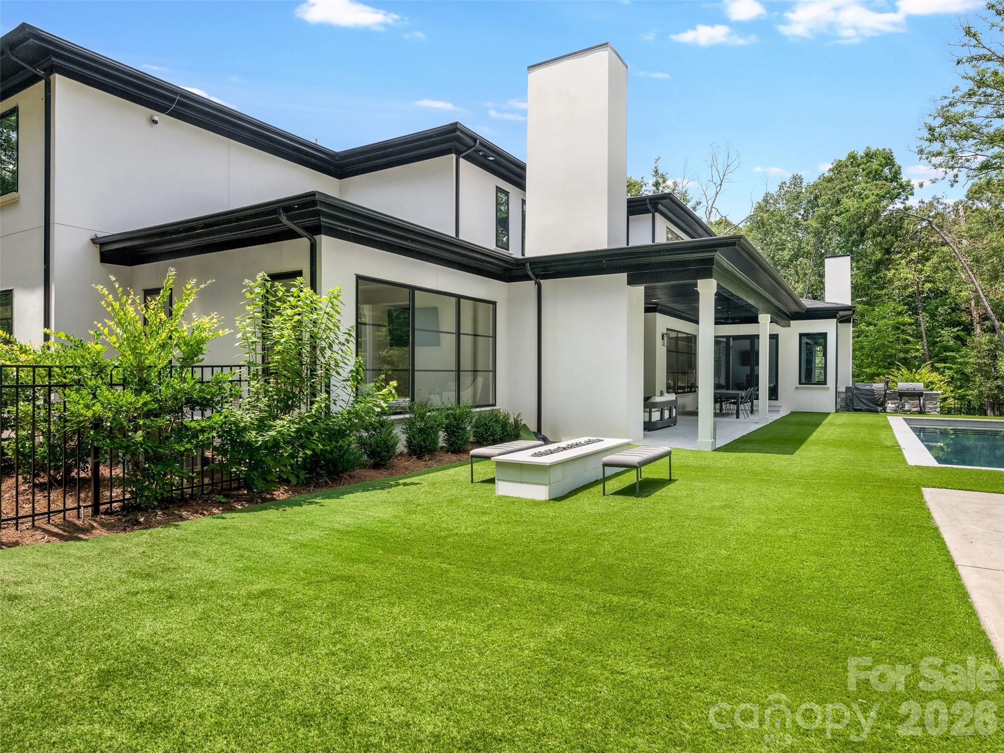 6017 Oxfordshire Road — Waxhaw