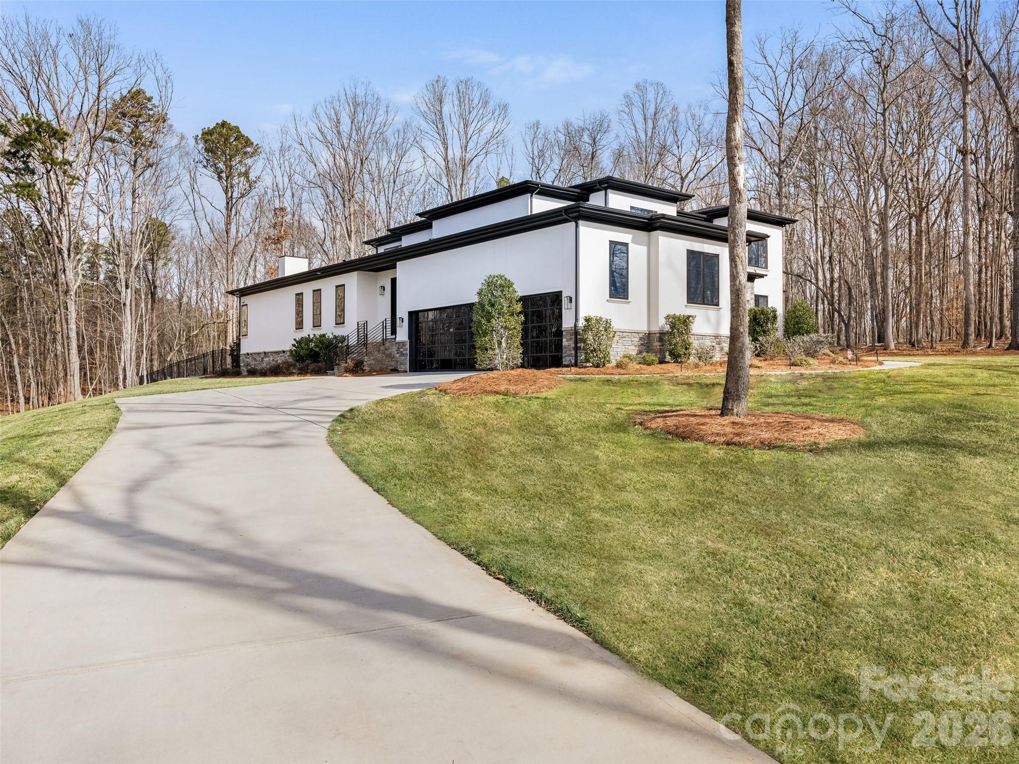 6017 Oxfordshire Road — Waxhaw