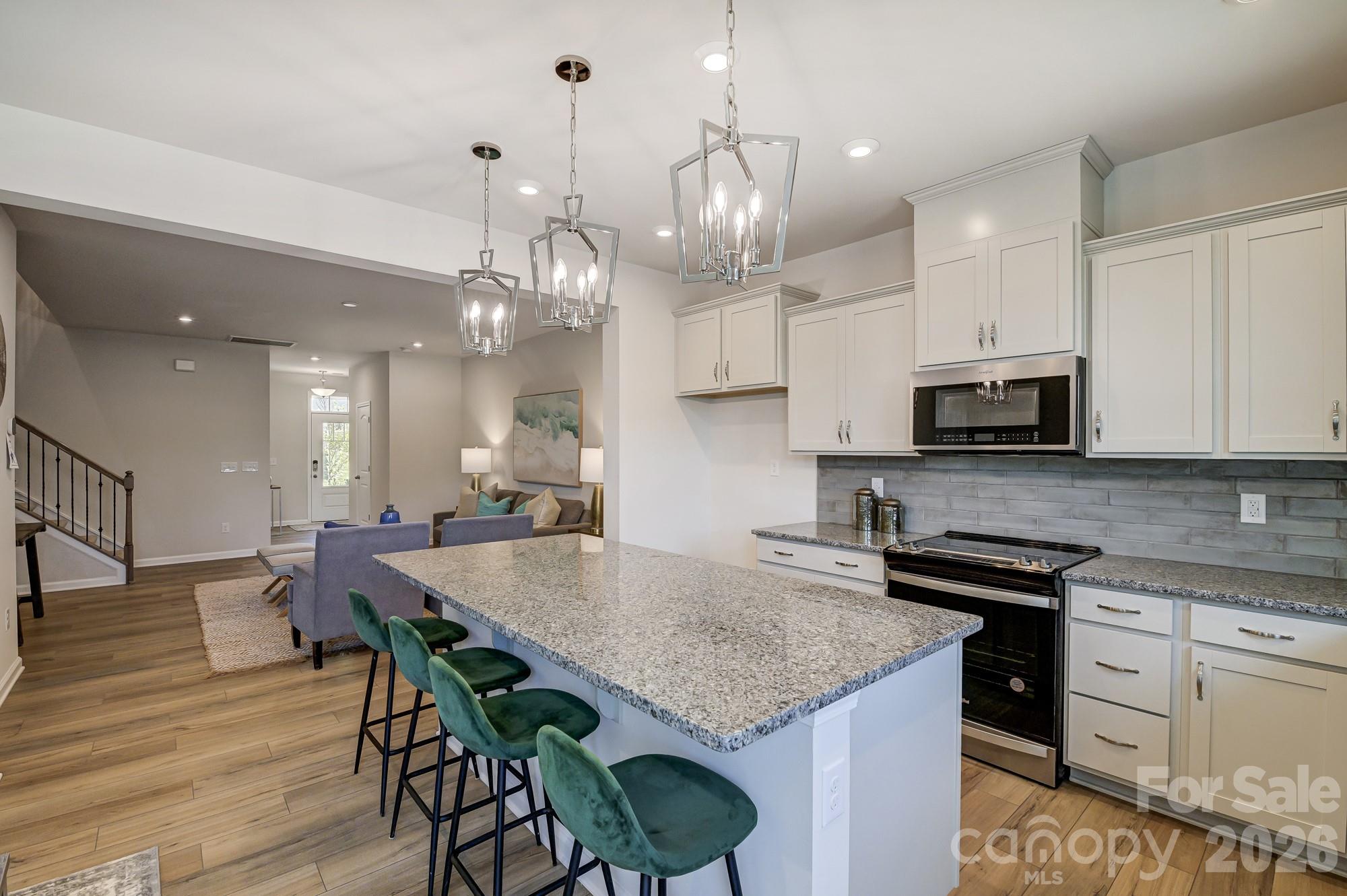 9234 Pagoda Oak Drive — Charlotte