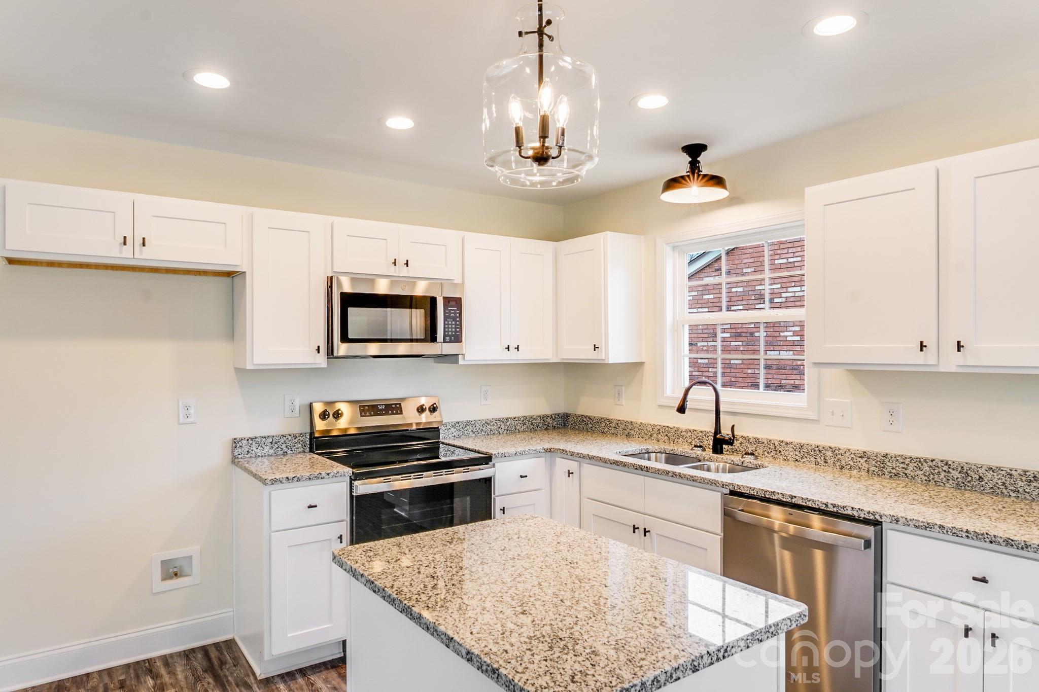 1082 Carolina Avenue Extension — Rock Hill