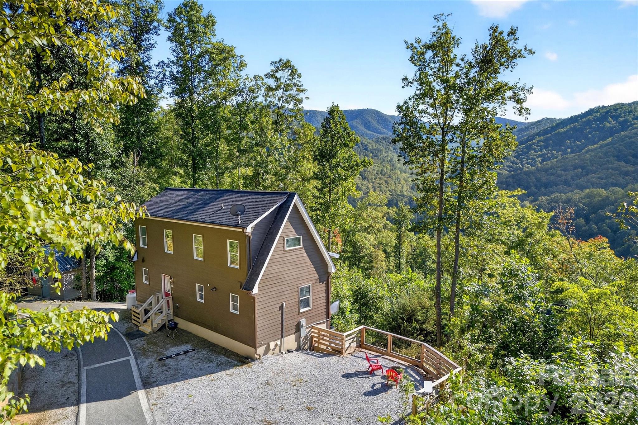 8026 Buck Creek Road — Marion