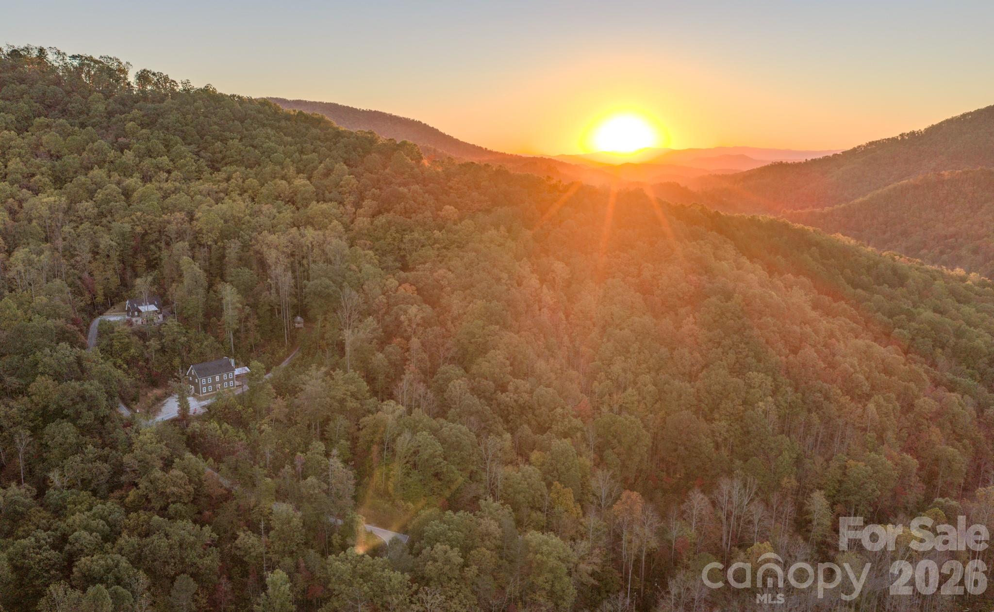 8026 Buck Creek Road — Marion