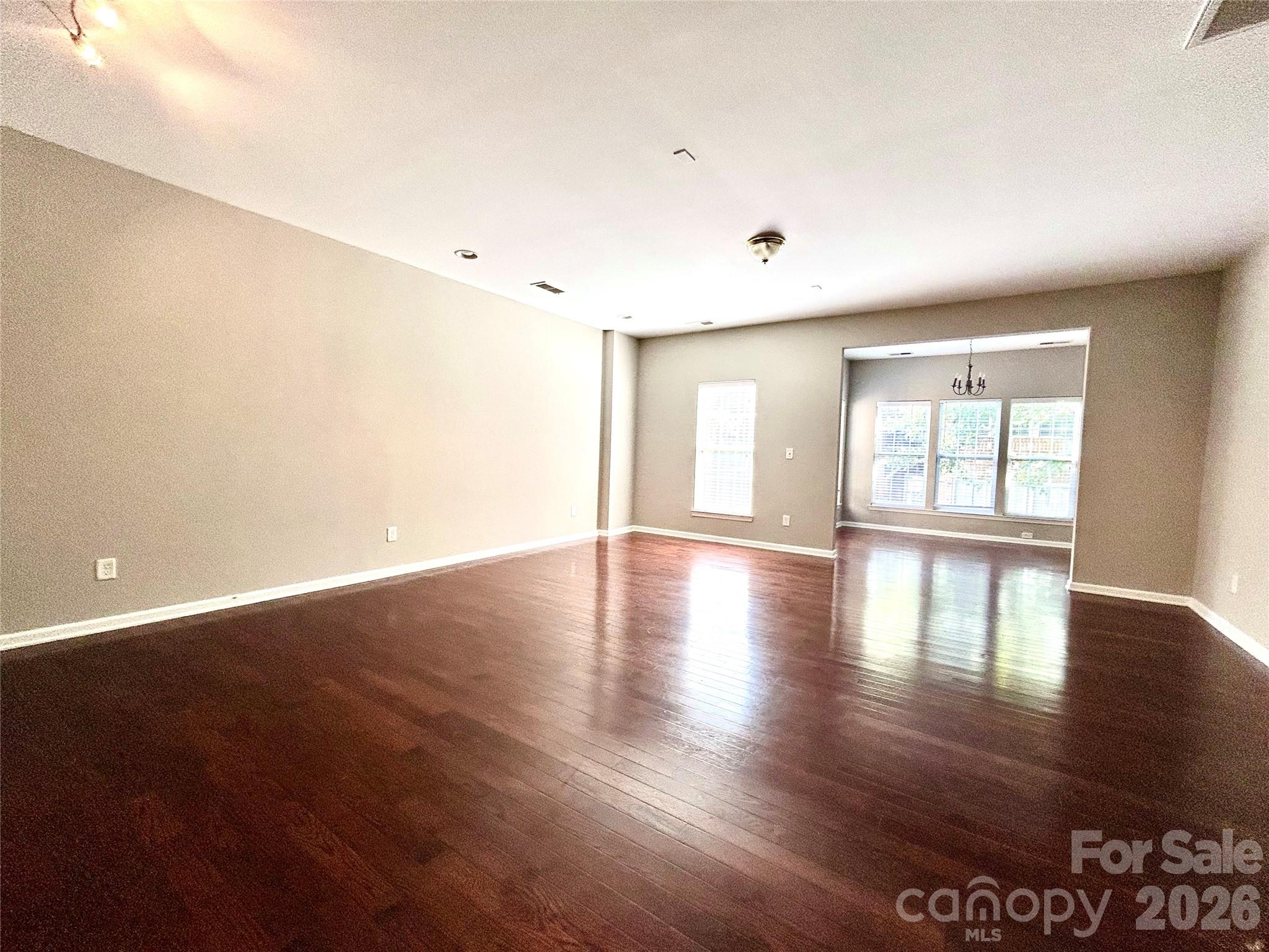 251 Lincoln Street — Charlotte