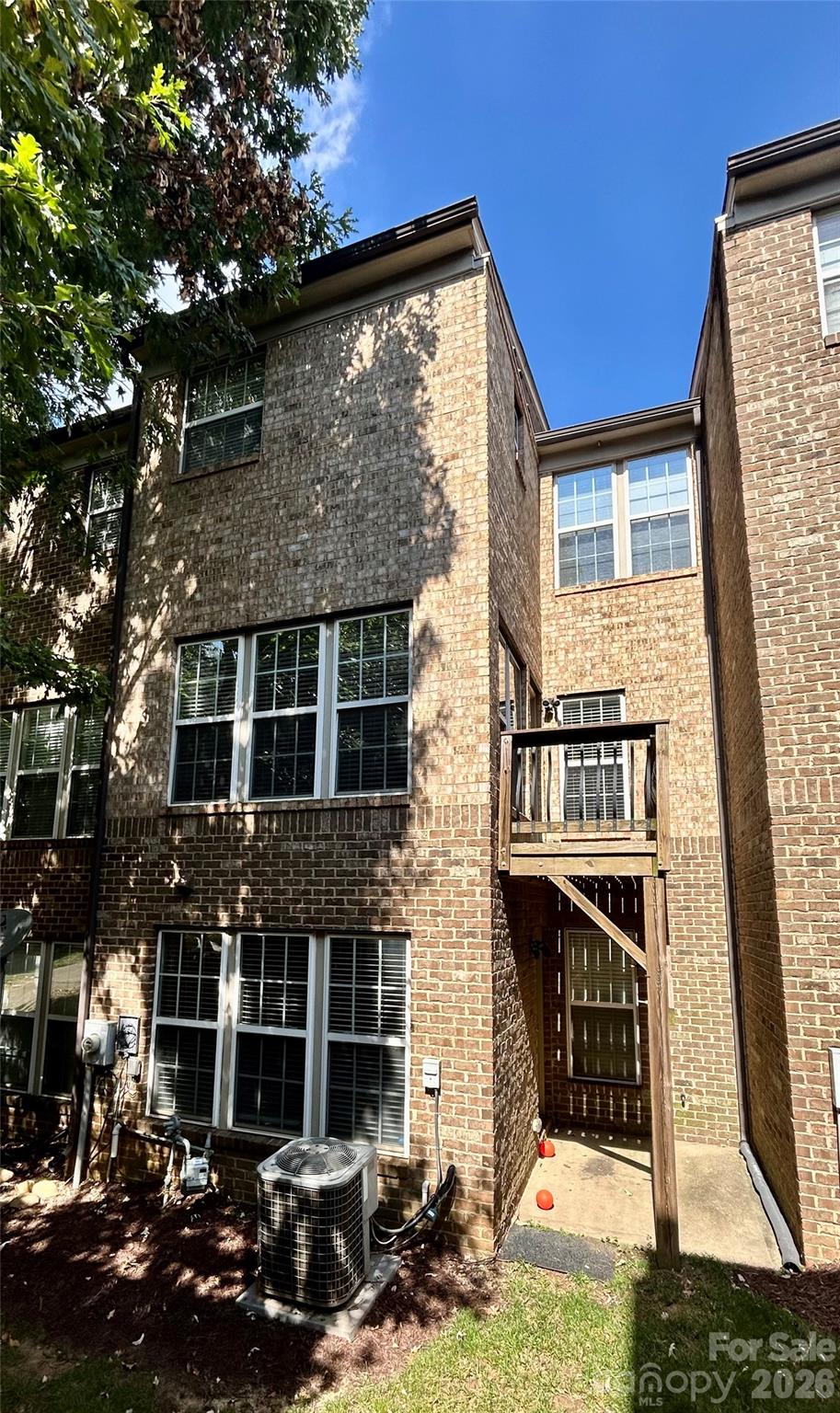 251 Lincoln Street — Charlotte