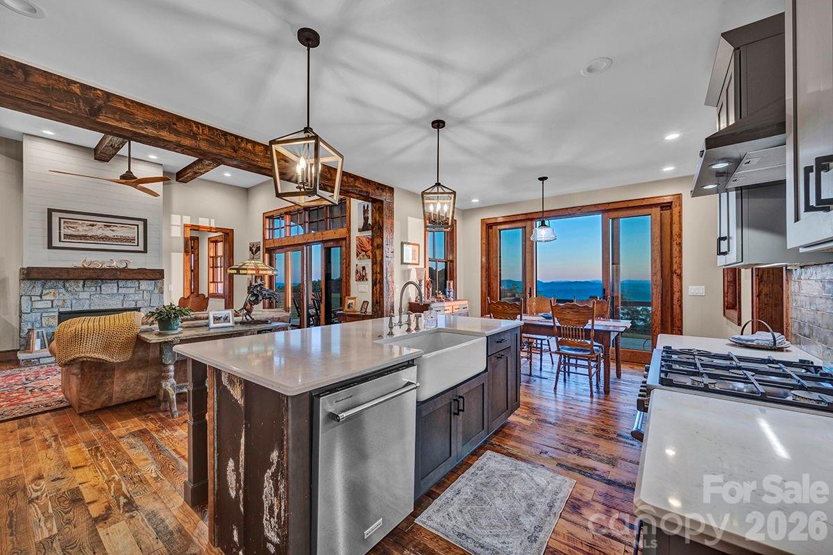 217 Sunrise Vista Lane — Banner Elk