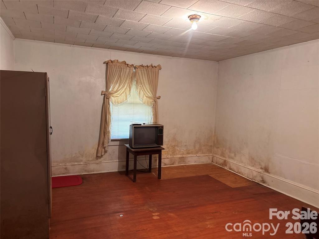 206 Railroad Street — Mooresboro