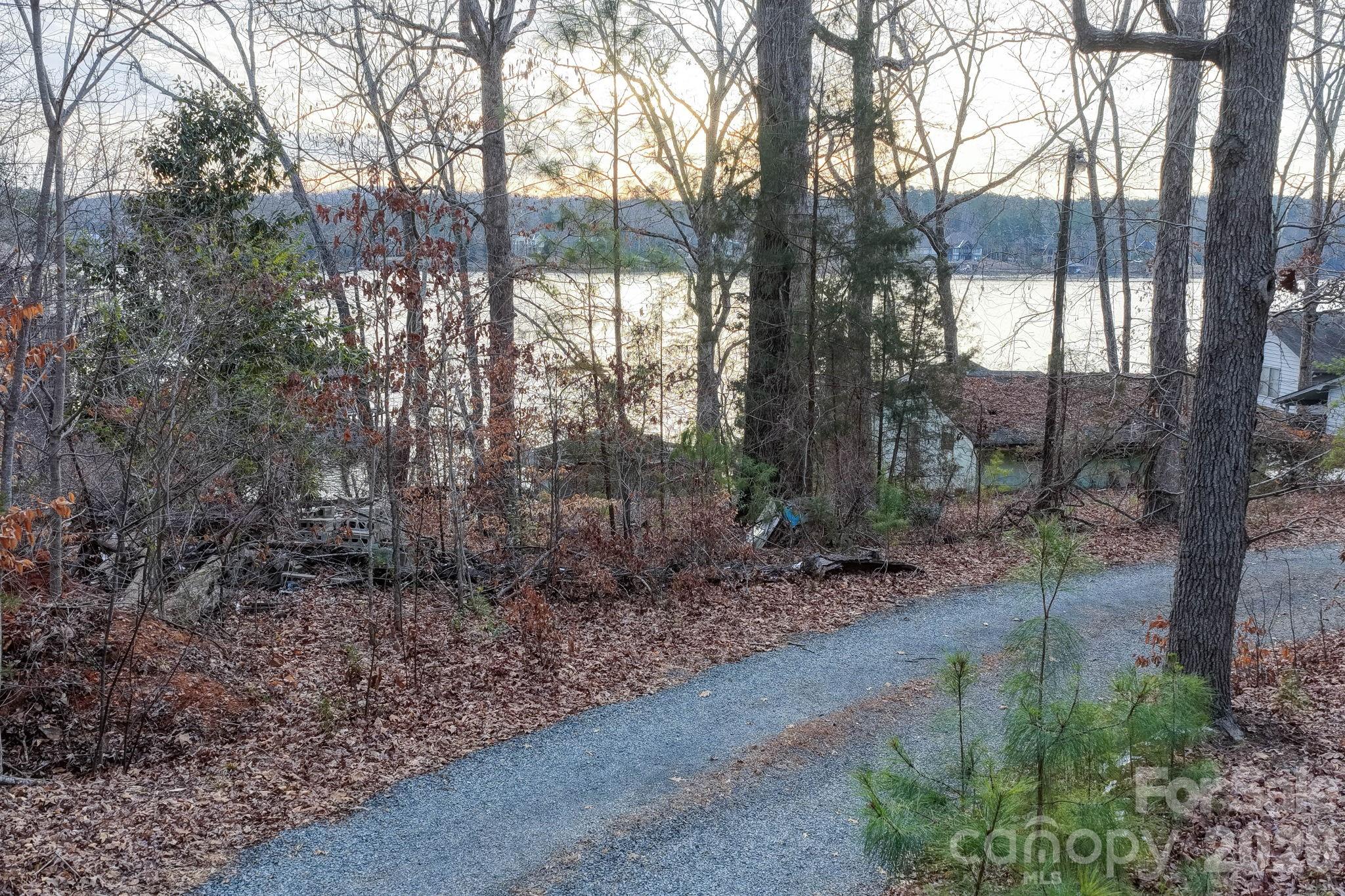 49611 Waterview Trail — Albemarle