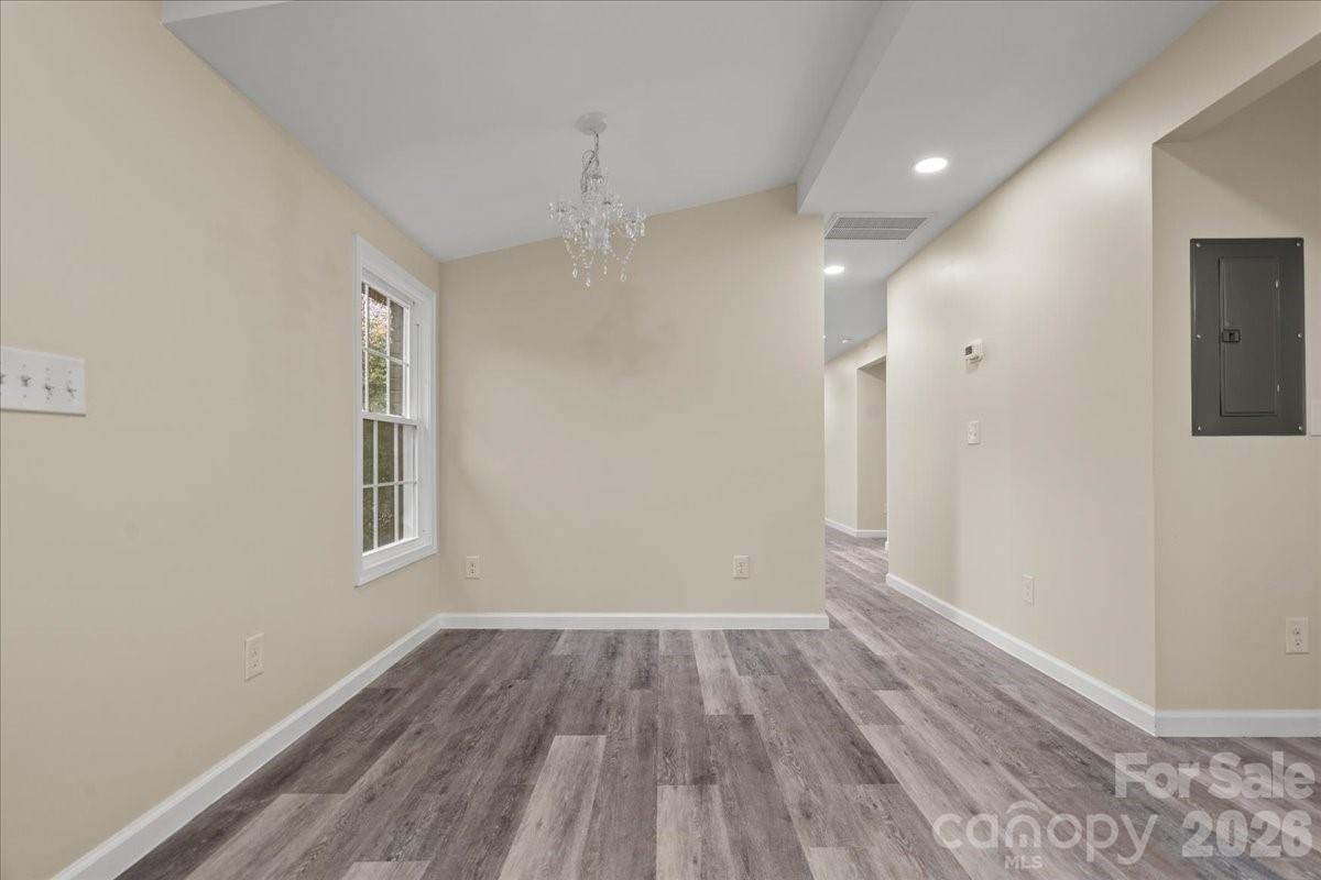 32 Roddy Street — Cheraw