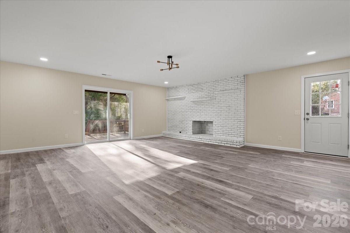 32 Roddy Street — Cheraw