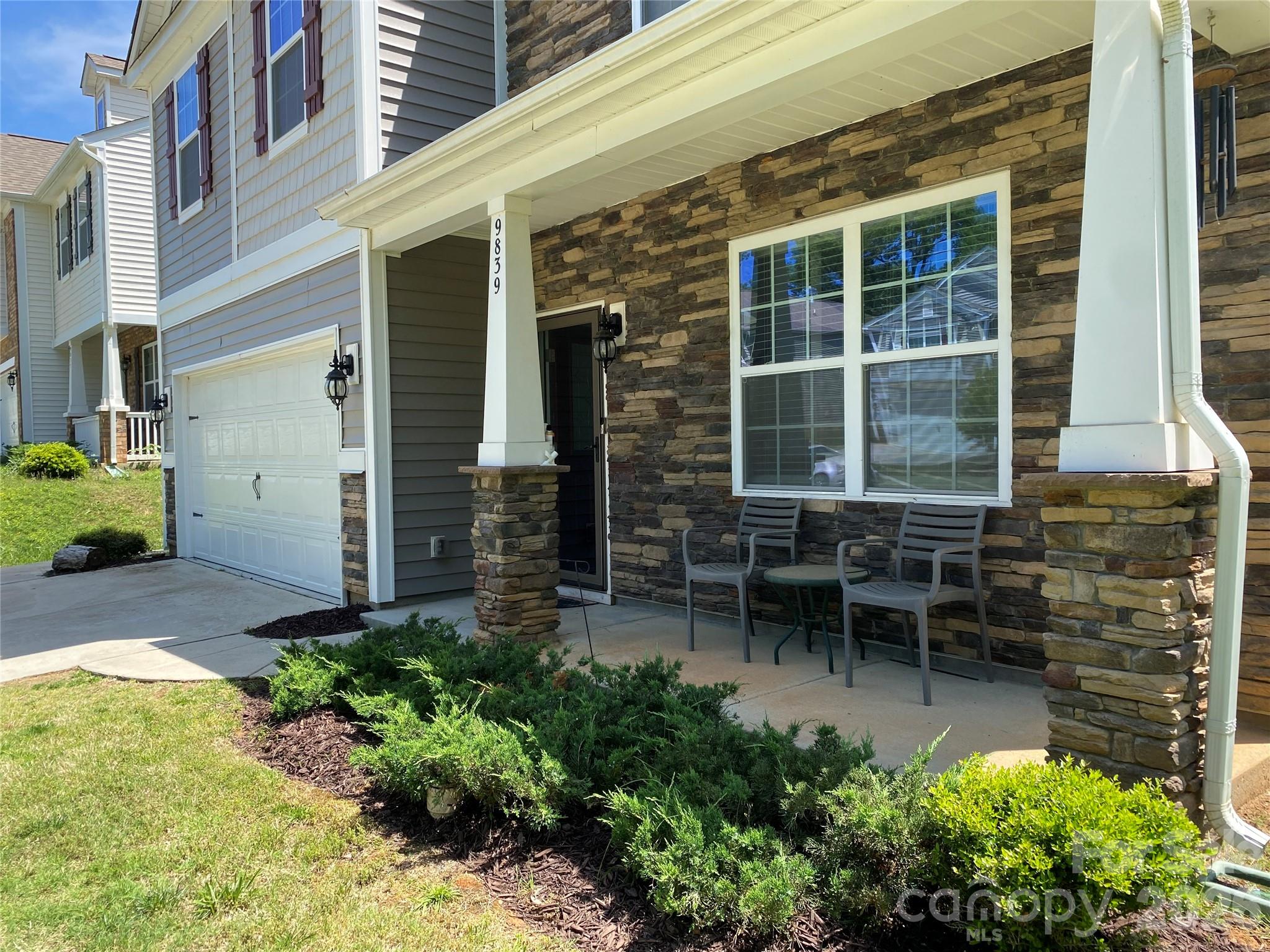 9839 Oak Barrel Lane — Charlotte
