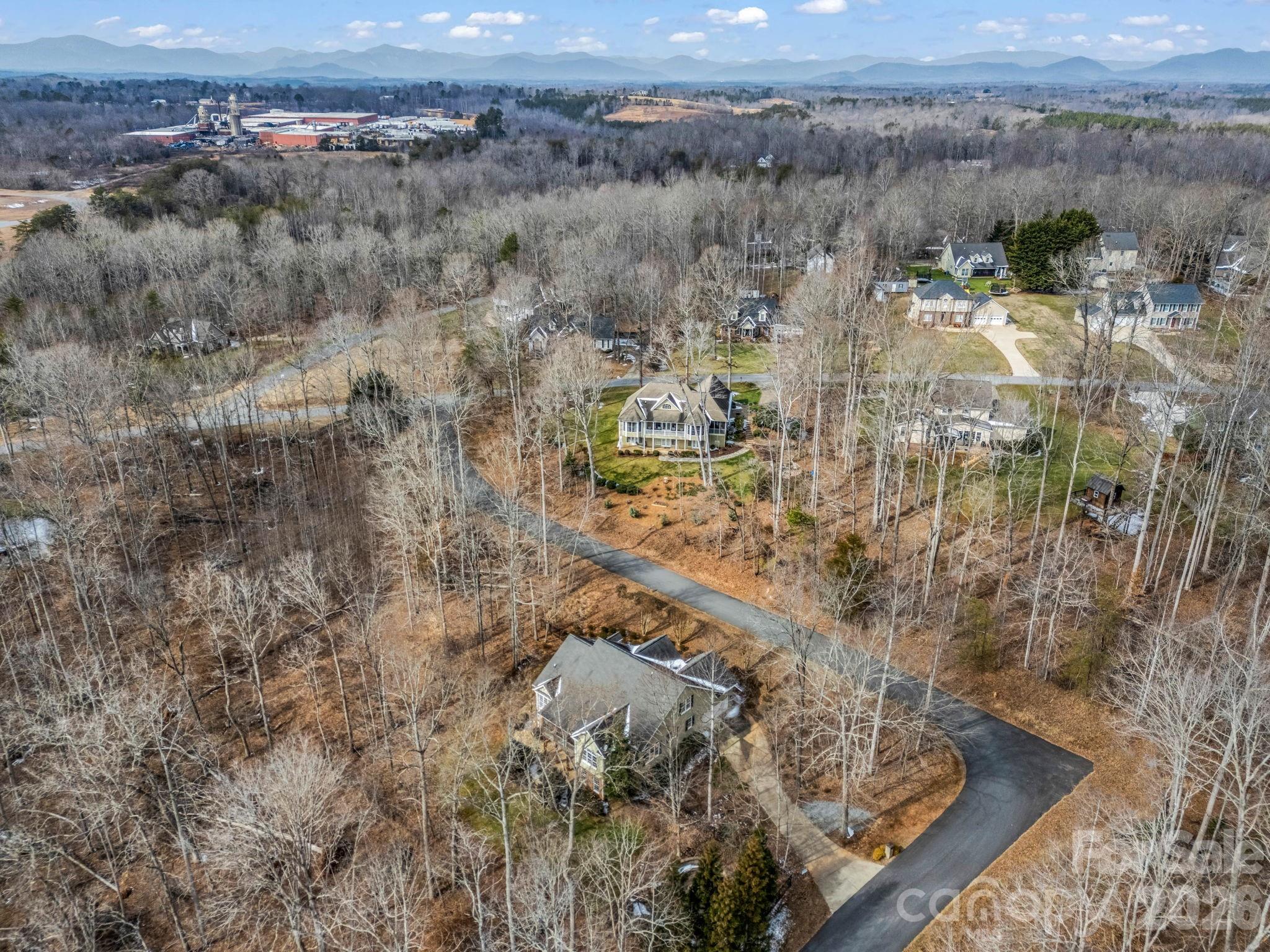 150 William Gilbert Loop — Rutherfordton