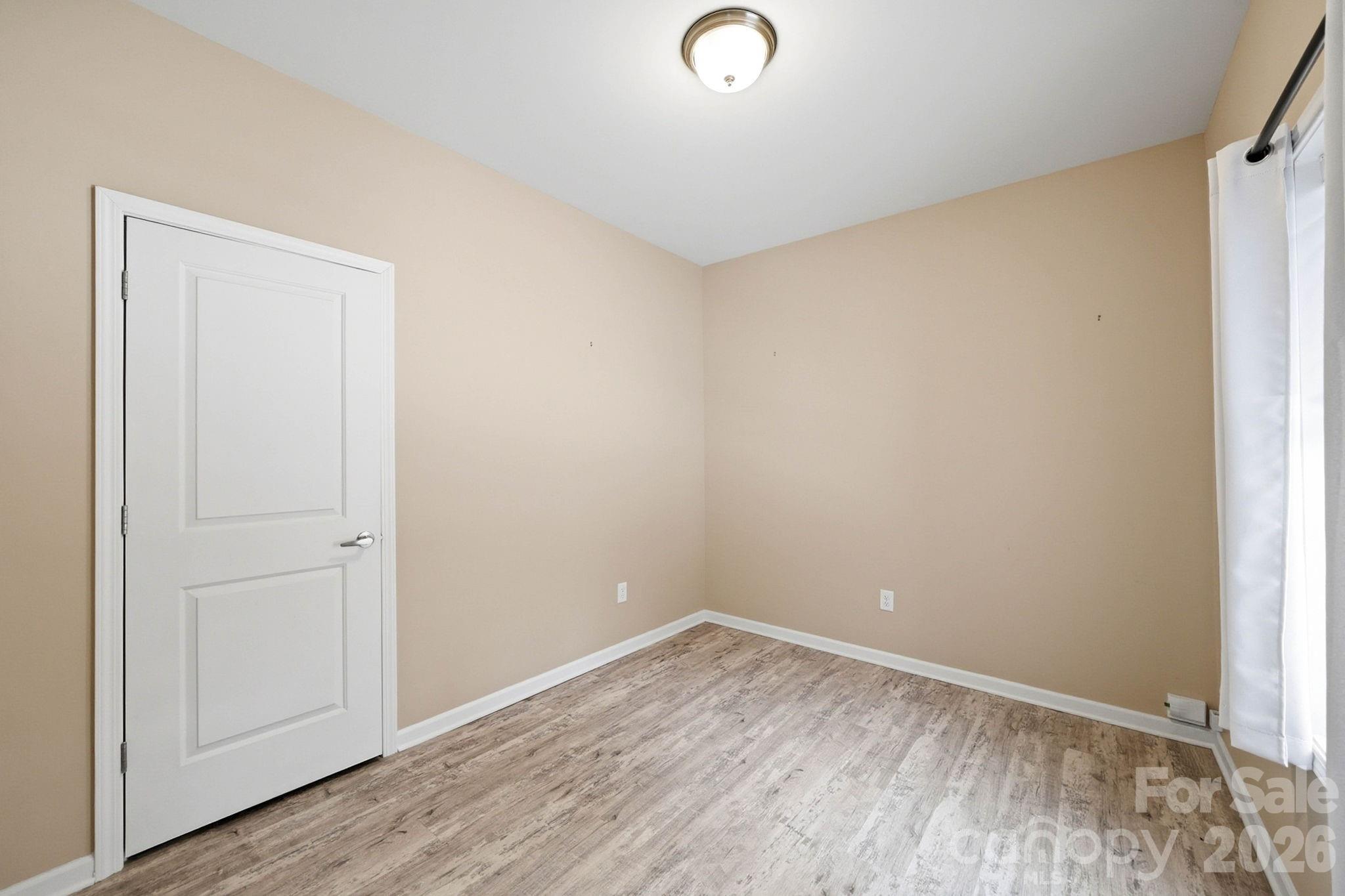 138 Lone Eagle Lane — Hendersonville