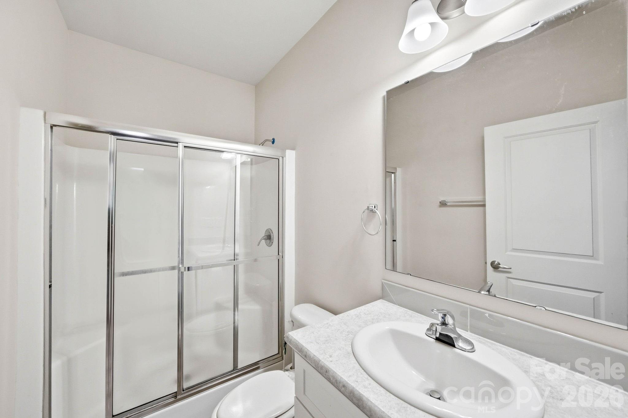 138 Lone Eagle Lane — Hendersonville