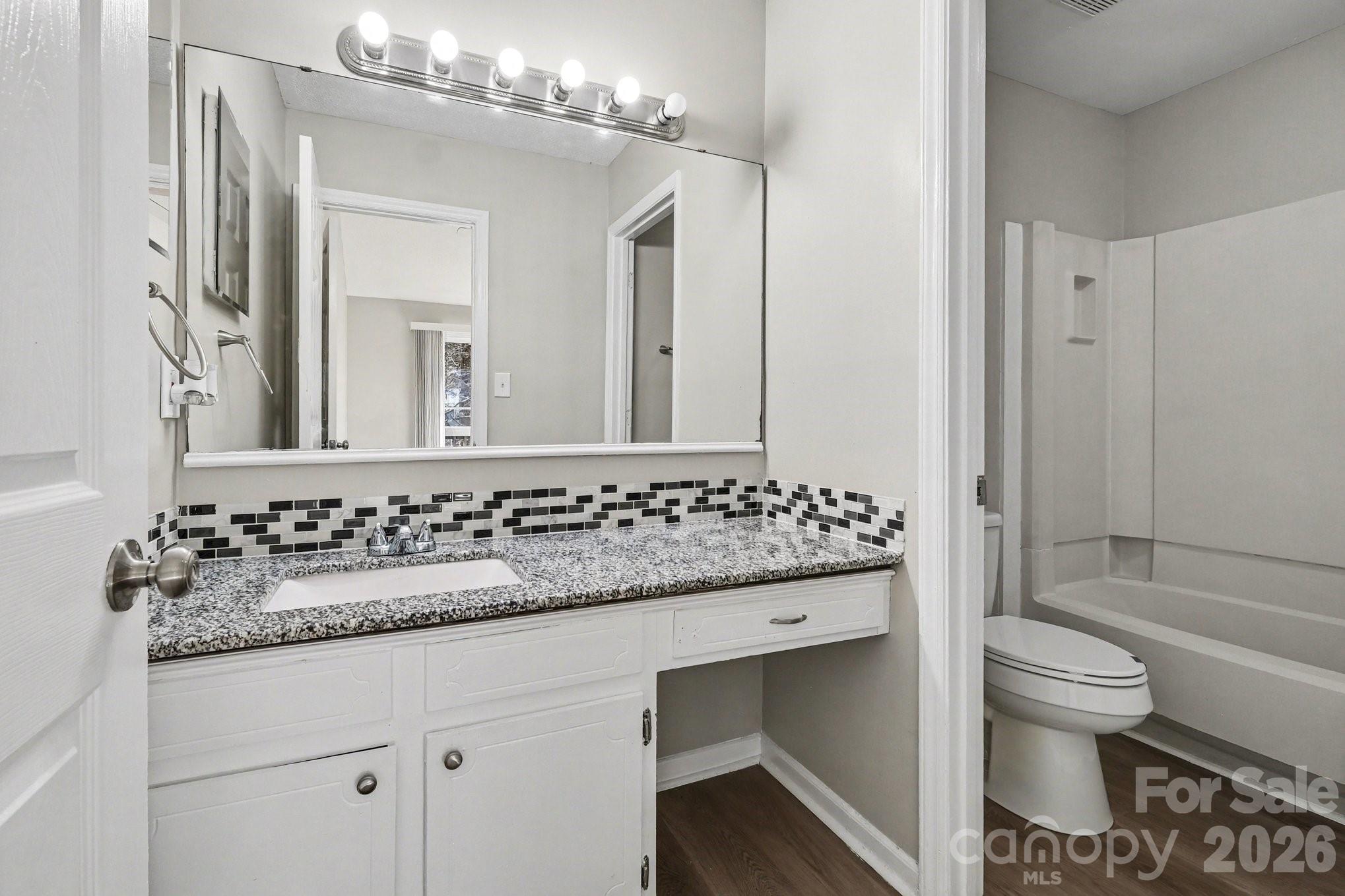 2312 Brook Canyon Drive — Charlotte