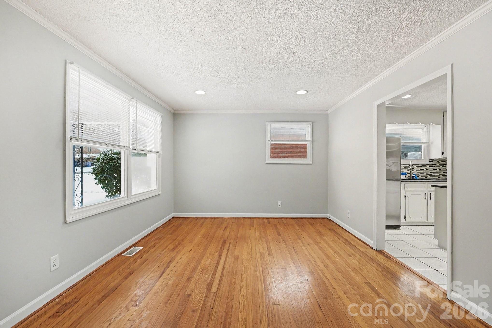 742 N Mulberry Street — Statesville