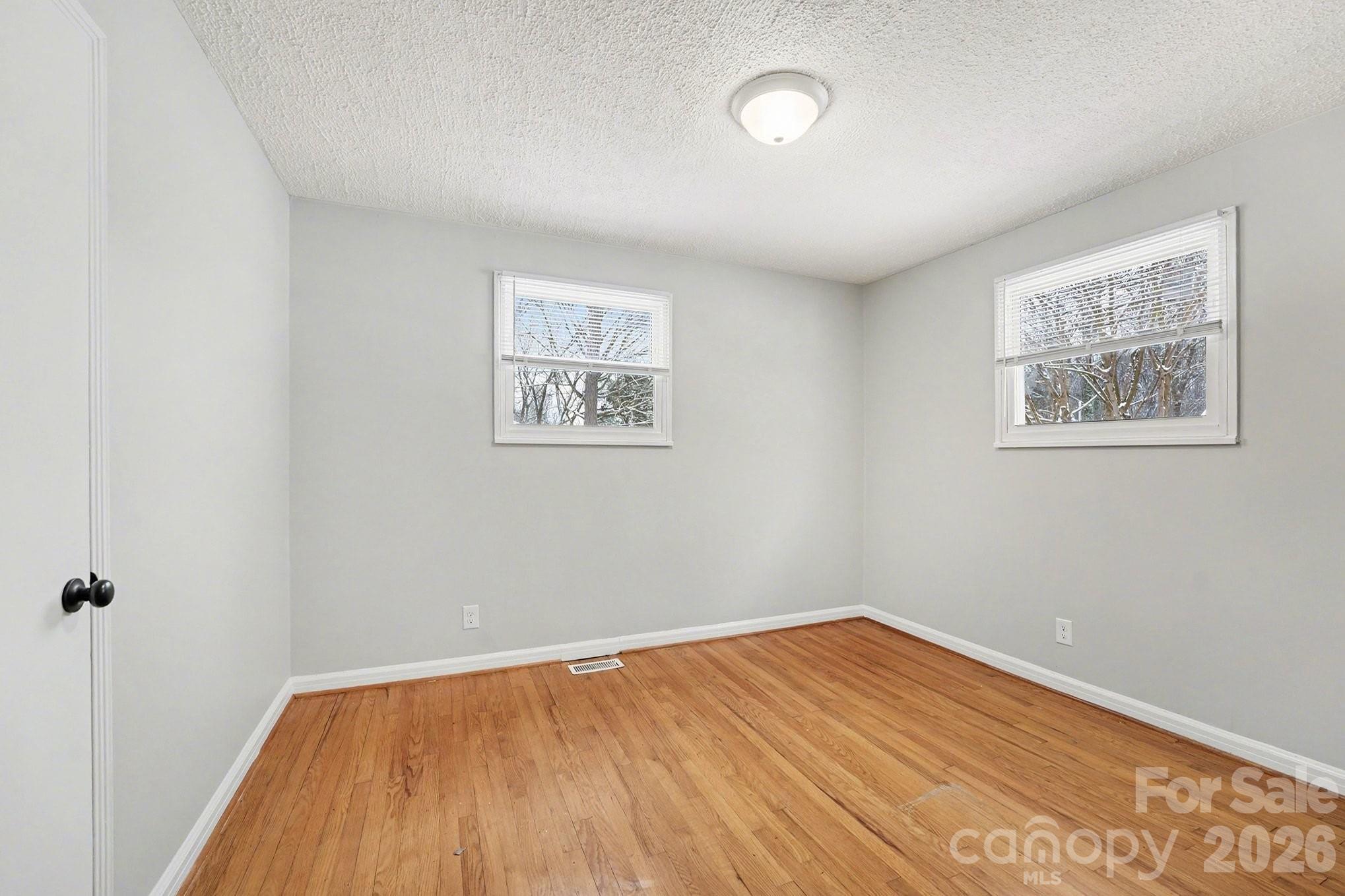 742 N Mulberry Street — Statesville