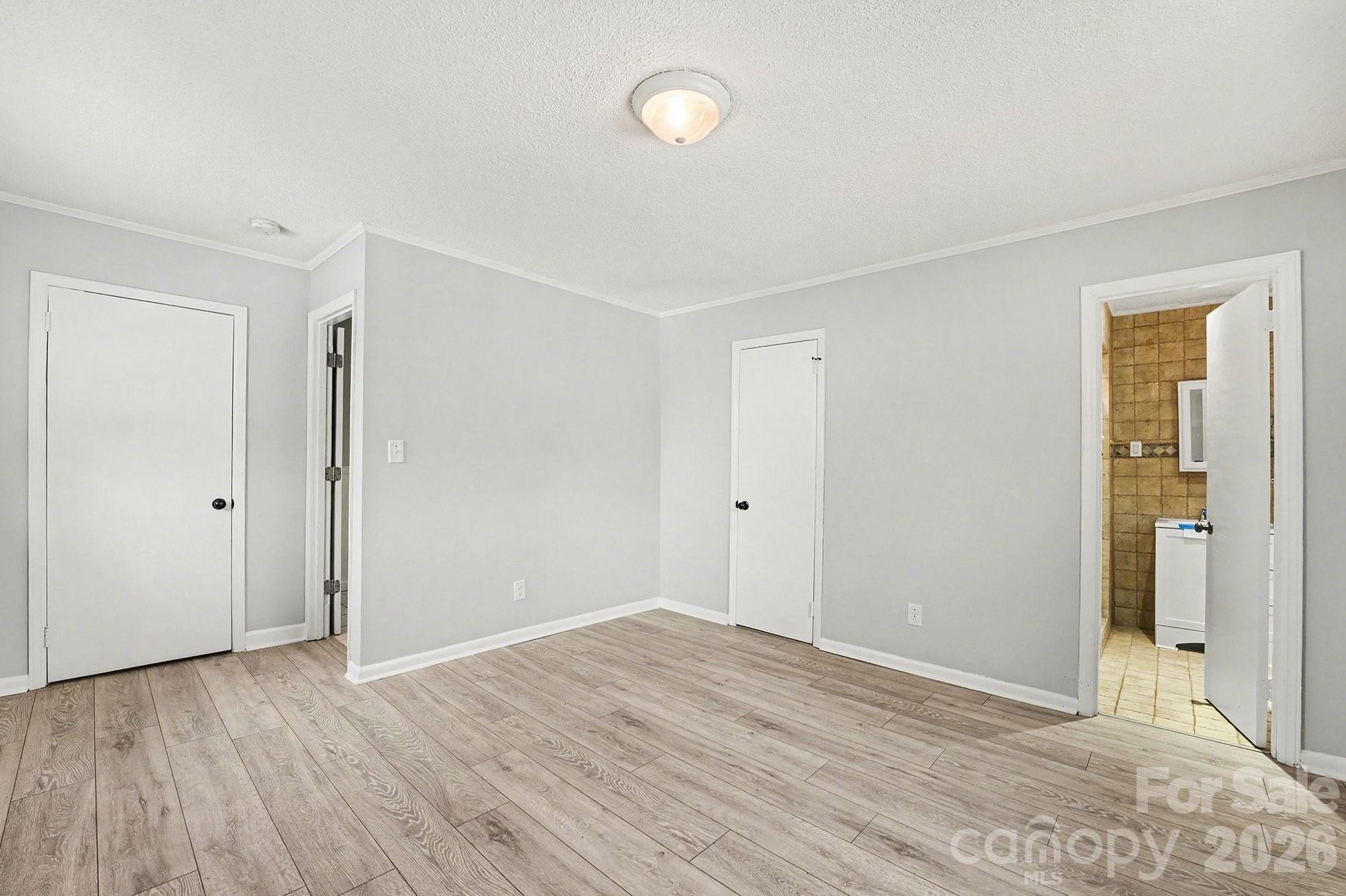 742 N Mulberry Street — Statesville