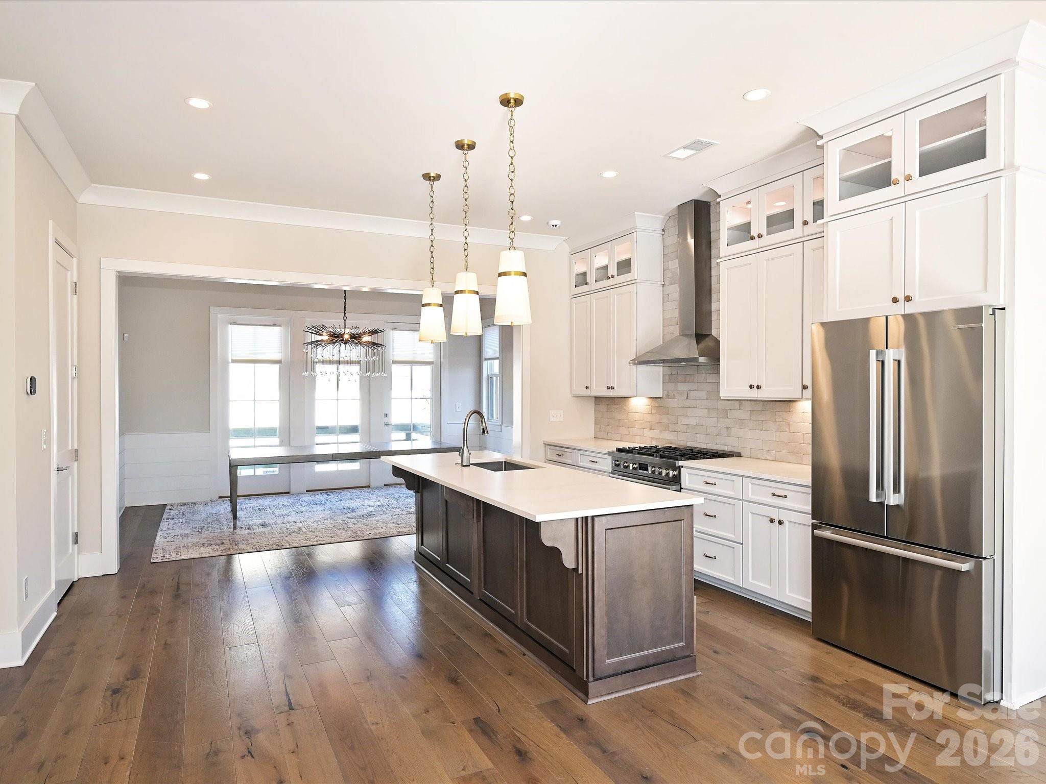 2428 Runnymede Lane — Charlotte