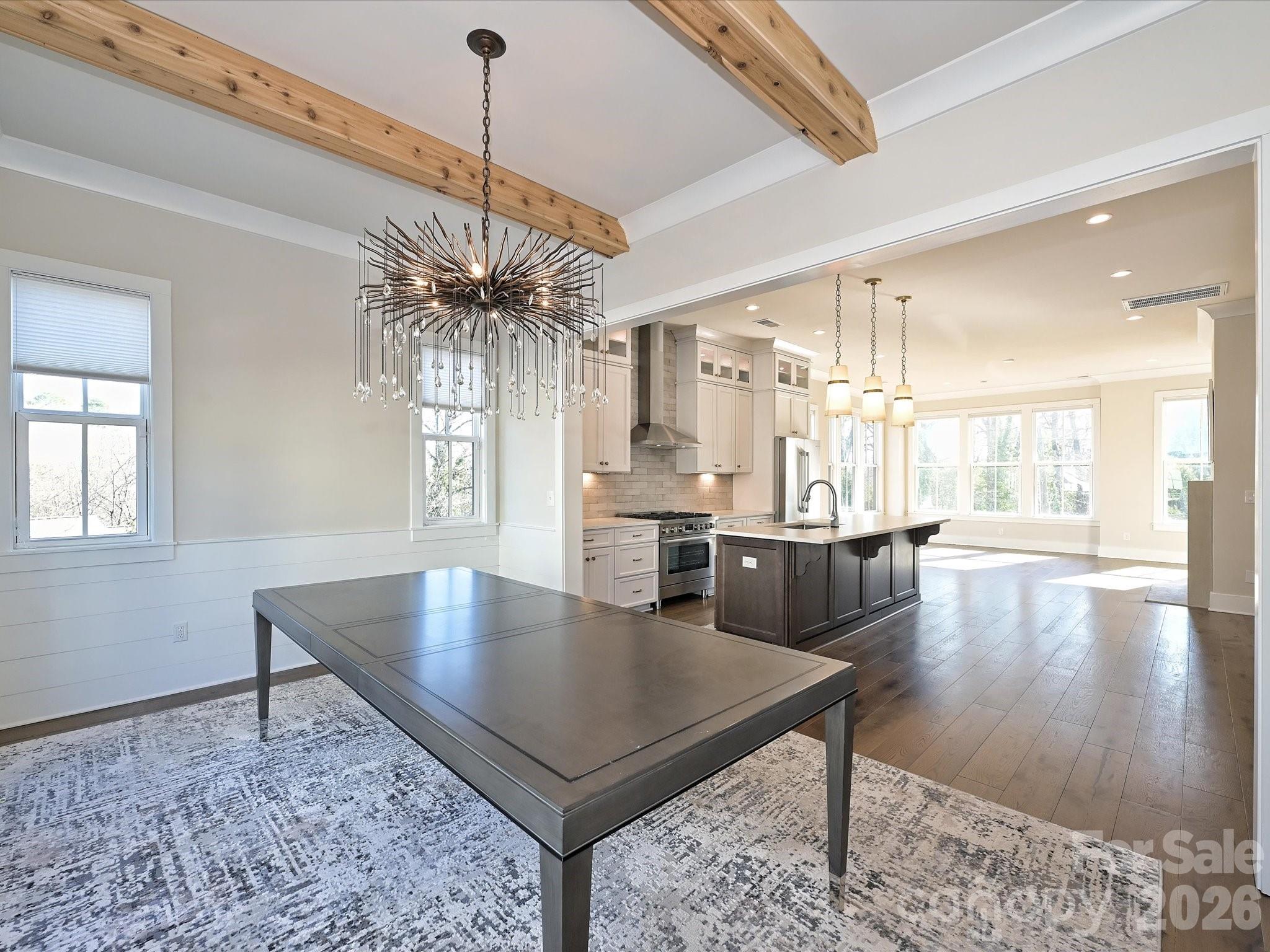 2428 Runnymede Lane — Charlotte