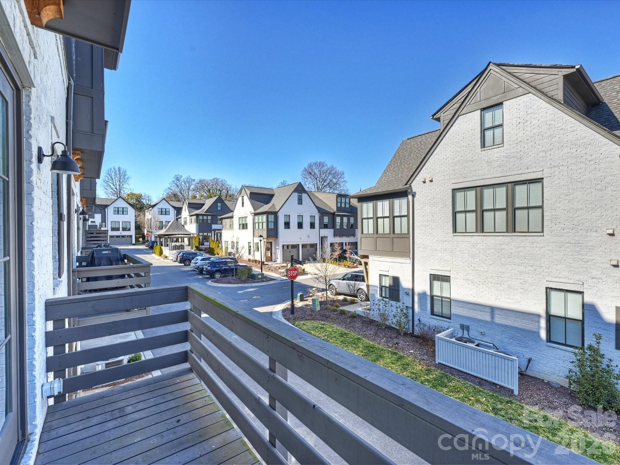 2428 Runnymede Lane — Charlotte