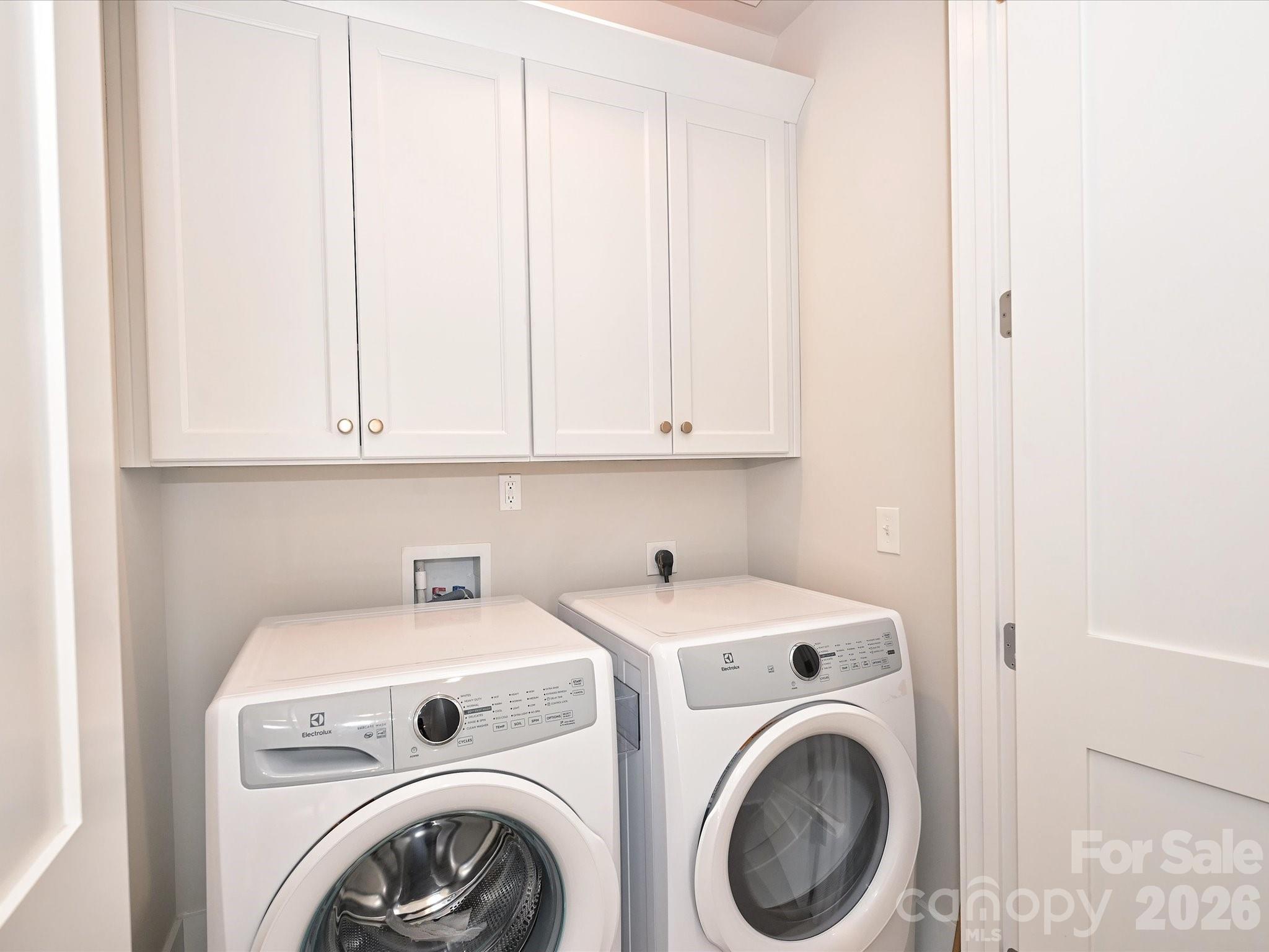 2428 Runnymede Lane — Charlotte