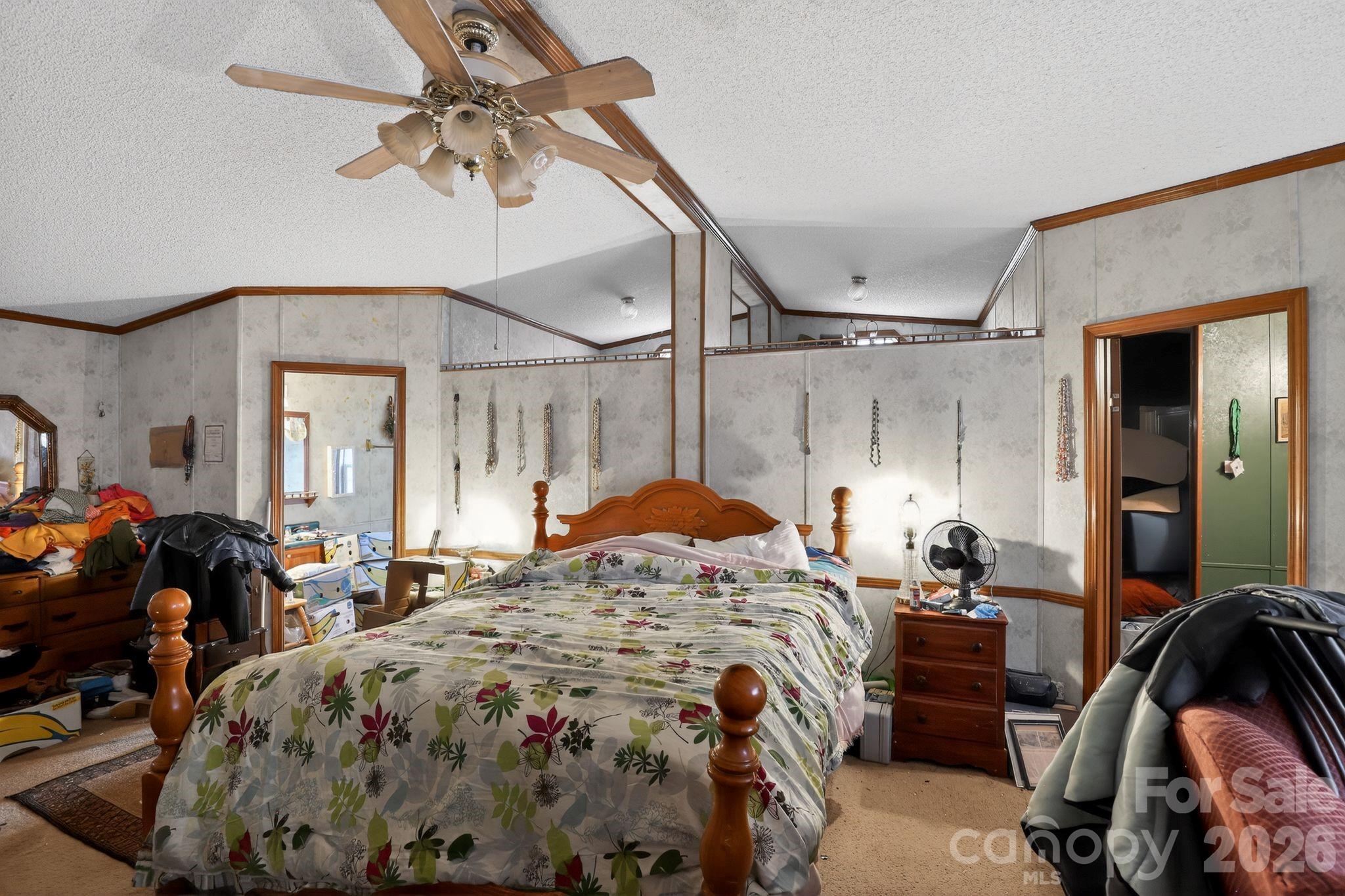 15 Wright Road — Whittier