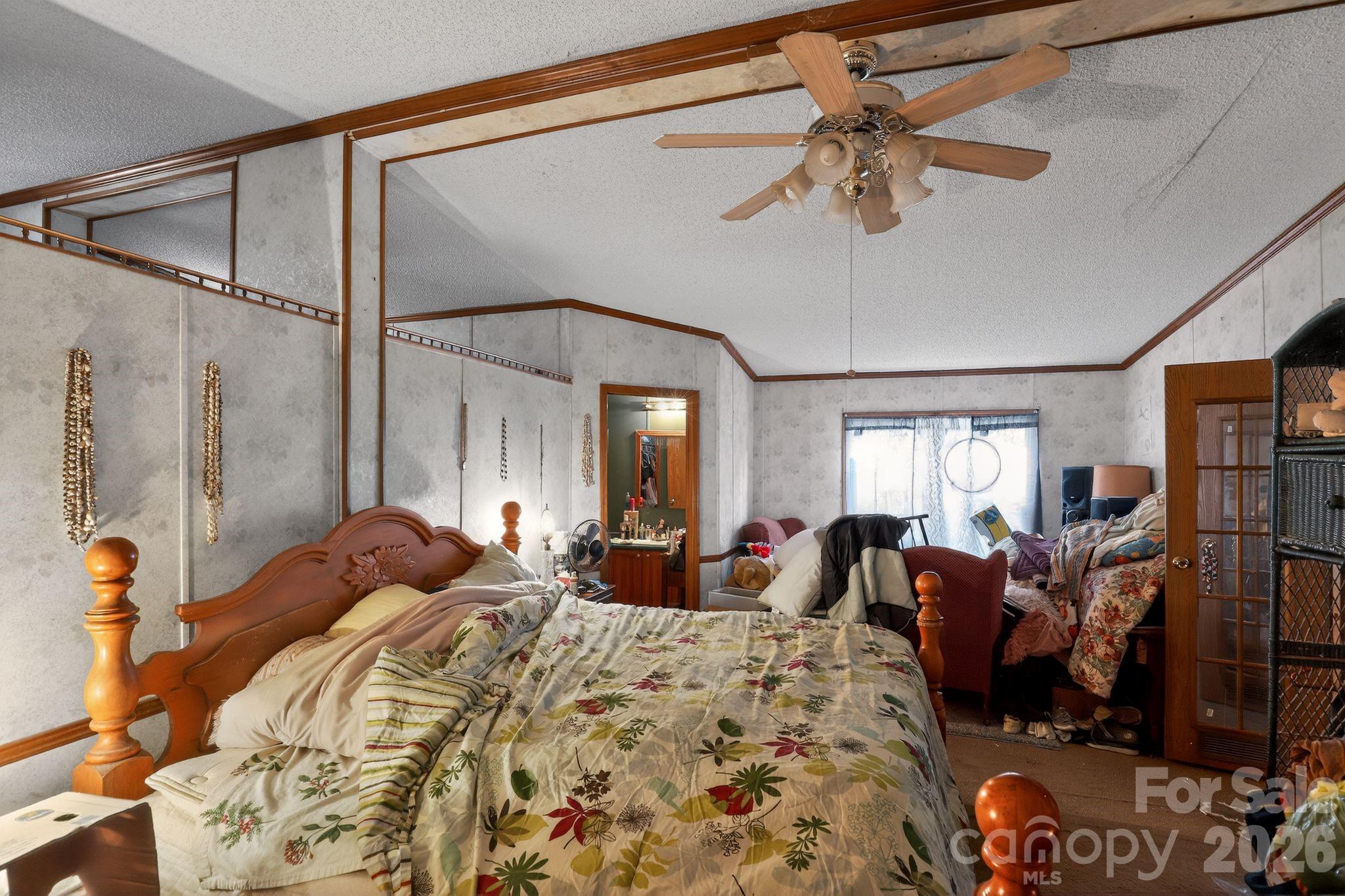 15 Wright Road — Whittier
