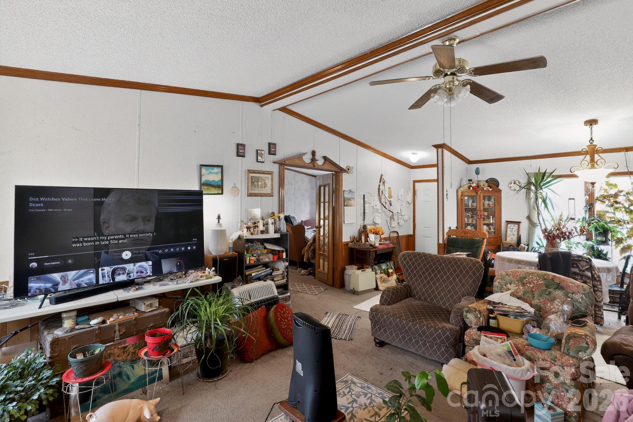 15 Wright Road — Whittier