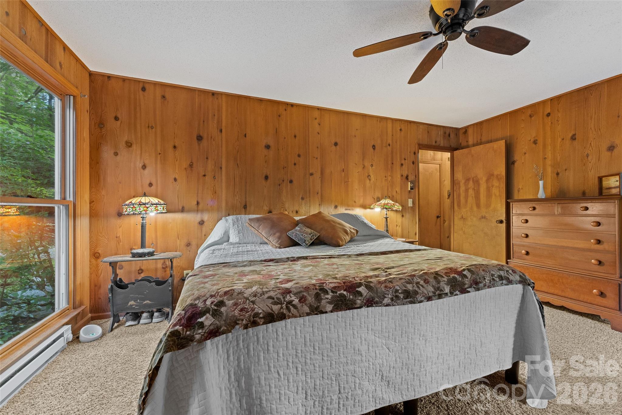 219 Kentwood Lane — Pisgah Forest