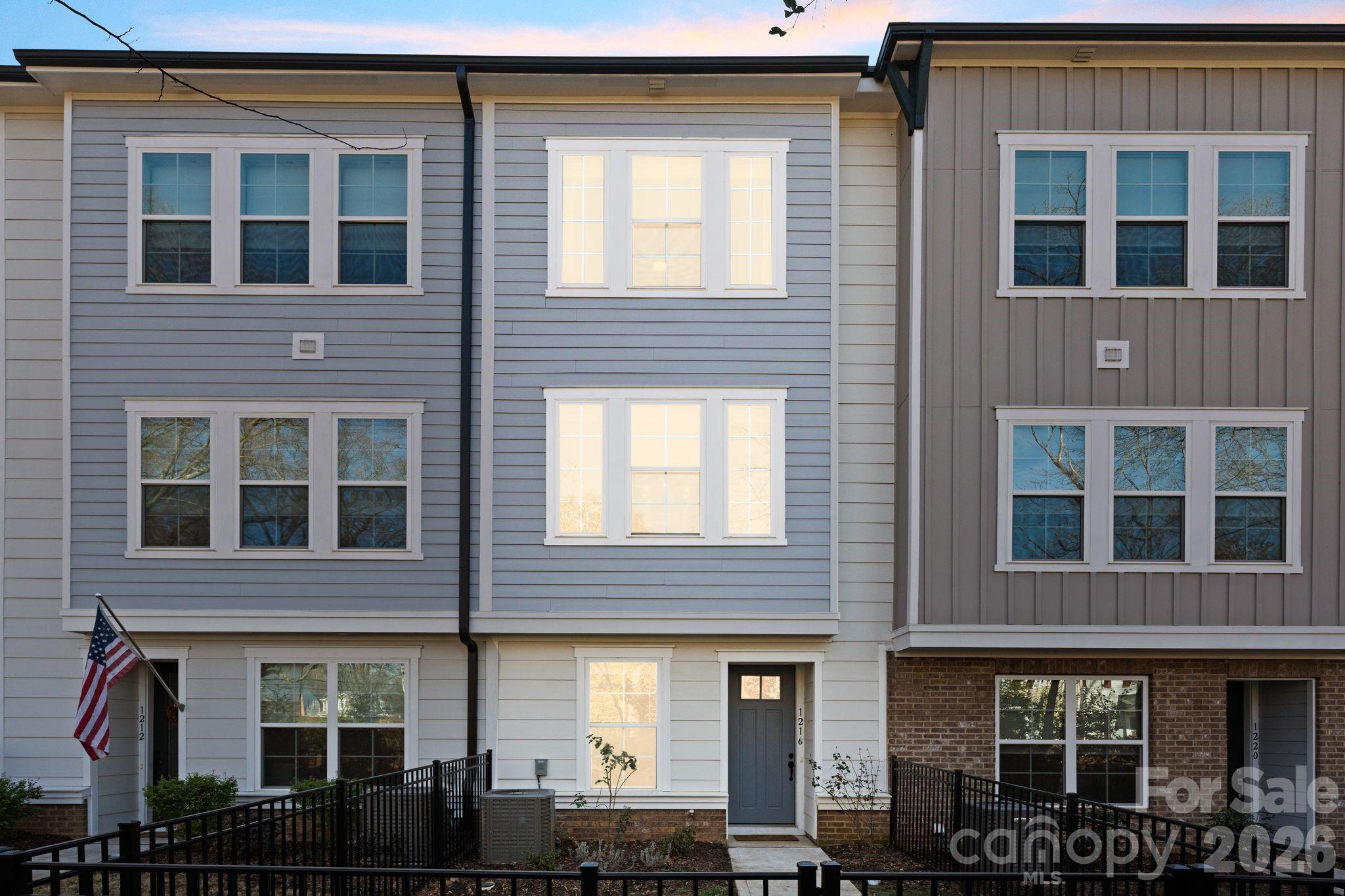 1216 Craig View Way — Charlotte
