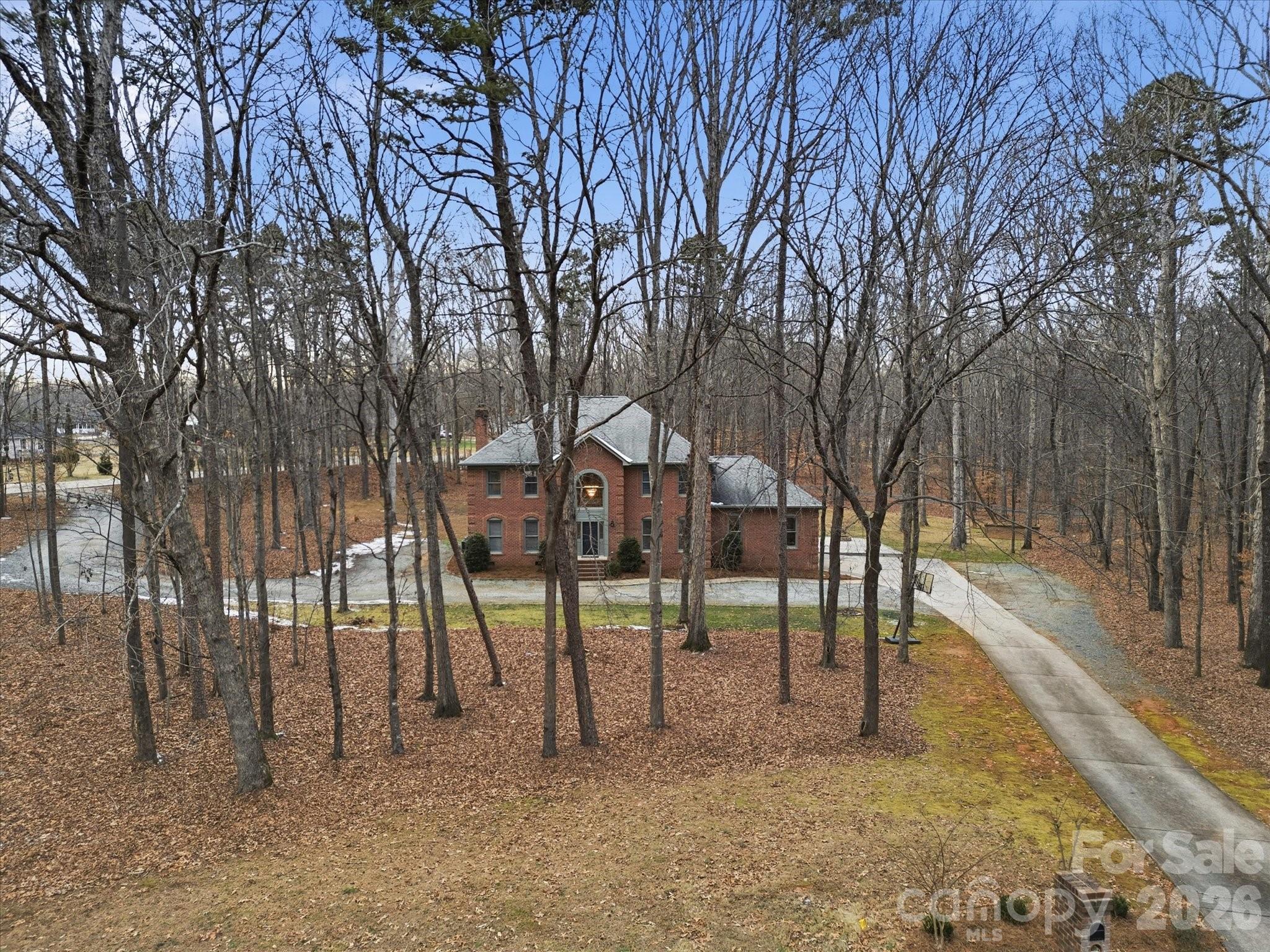 6700 Tree Hill Road — Matthews
