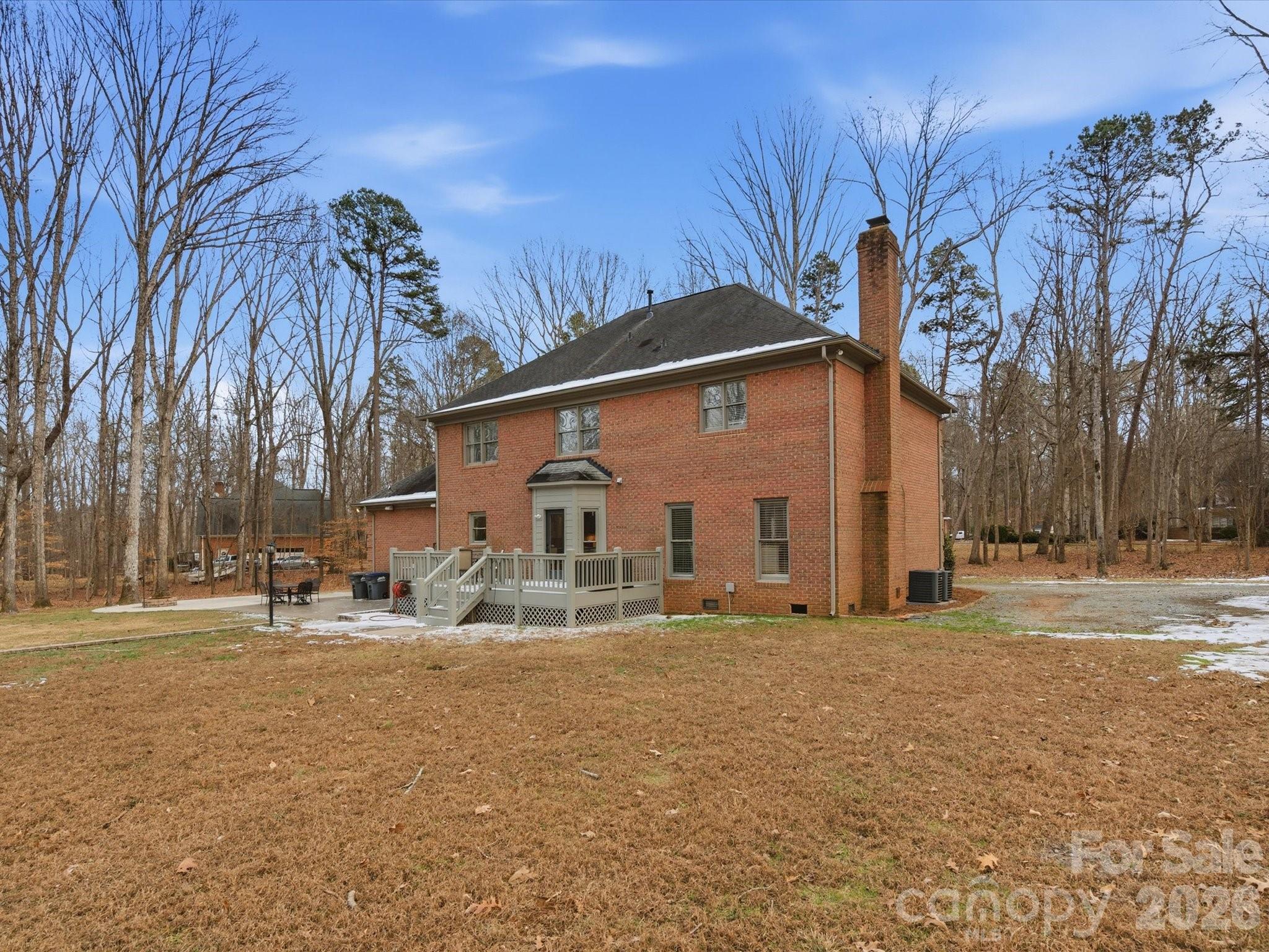 6700 Tree Hill Road — Matthews