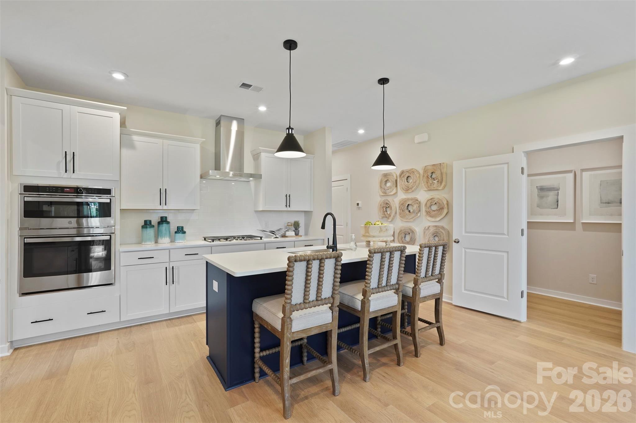 987 Exeter Drive — Sherrills Ford