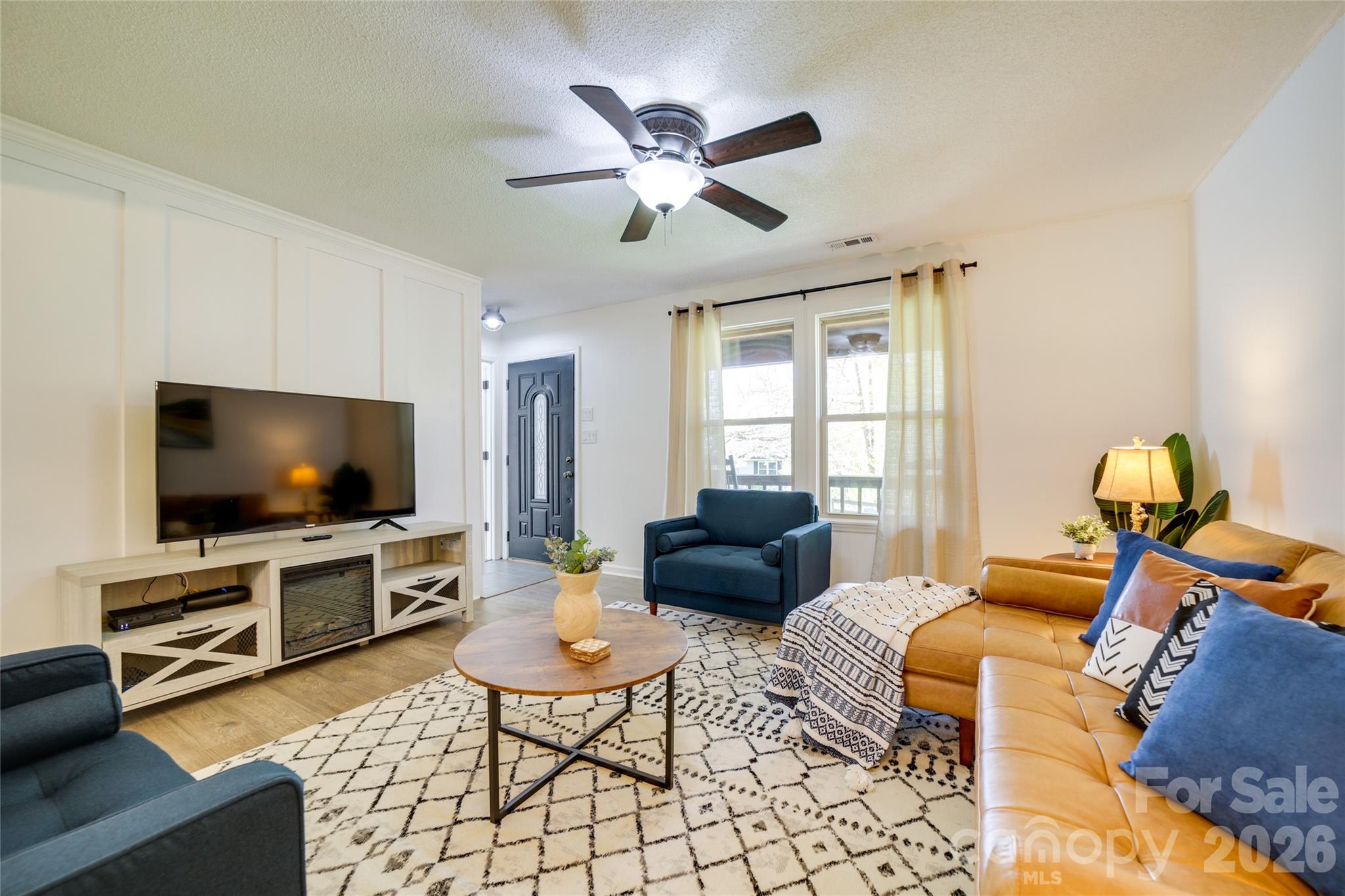 24 Oakwood Road — Candler