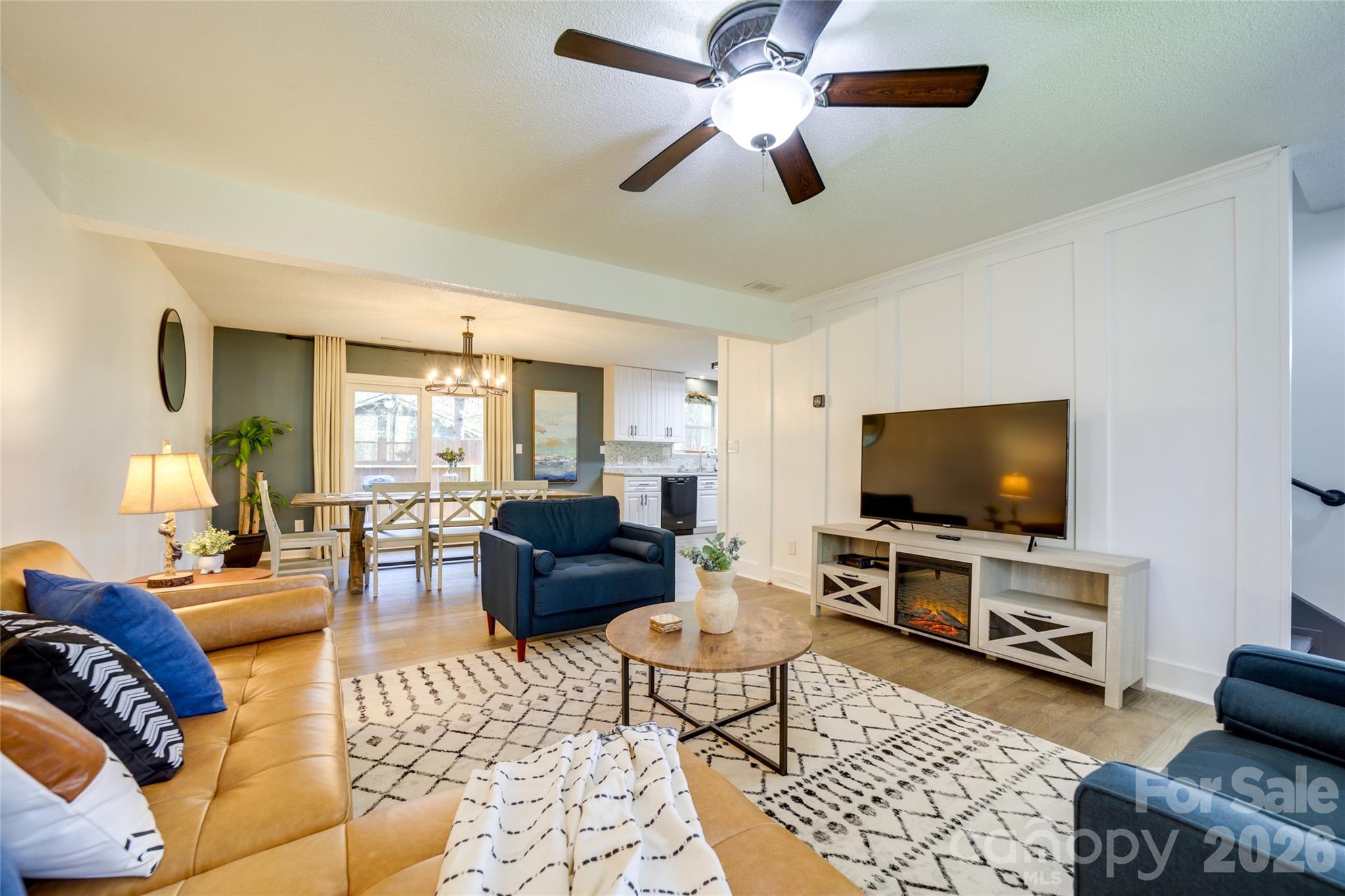 24 Oakwood Road — Candler