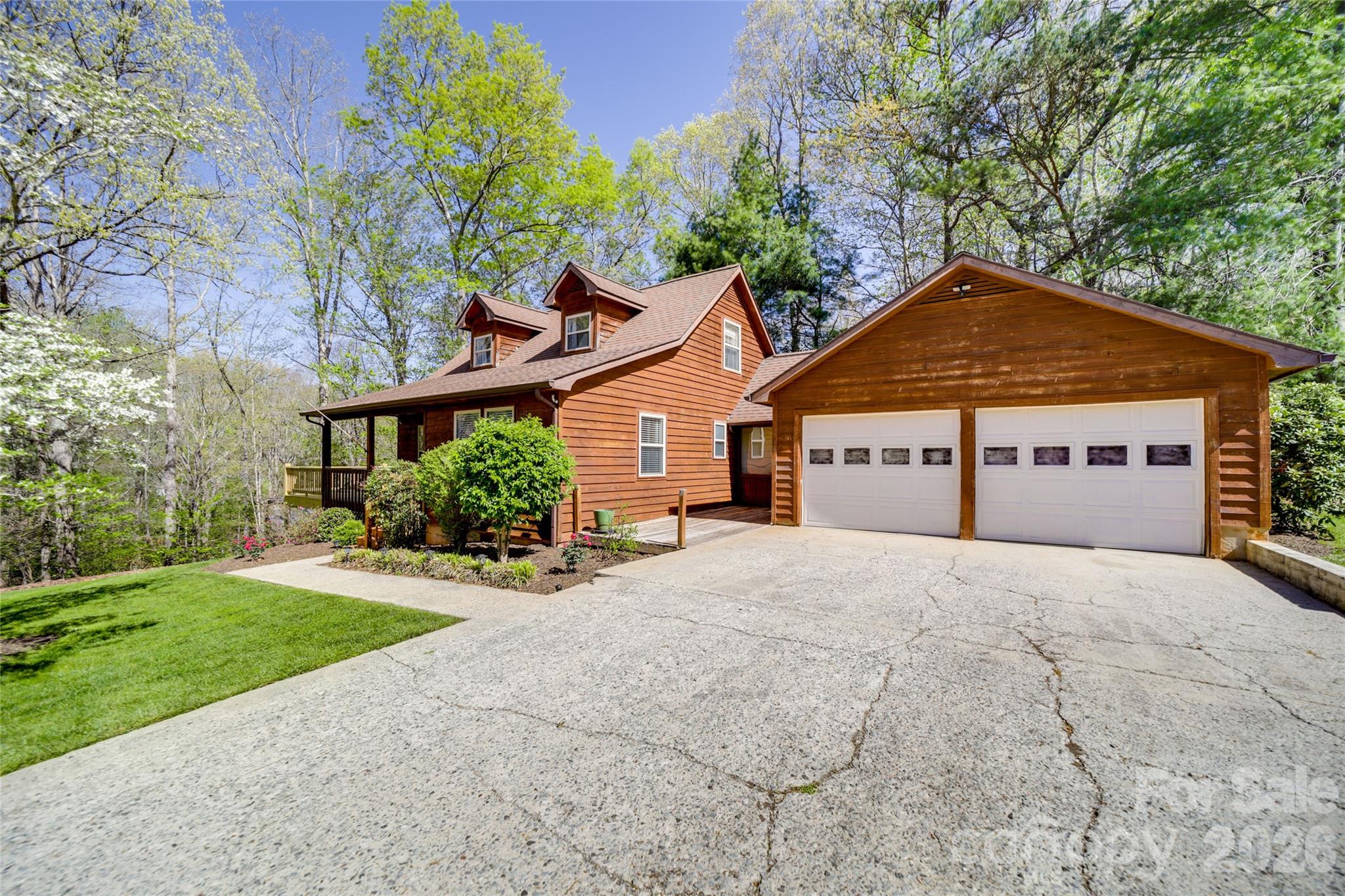 24 Oakwood Road — Candler
