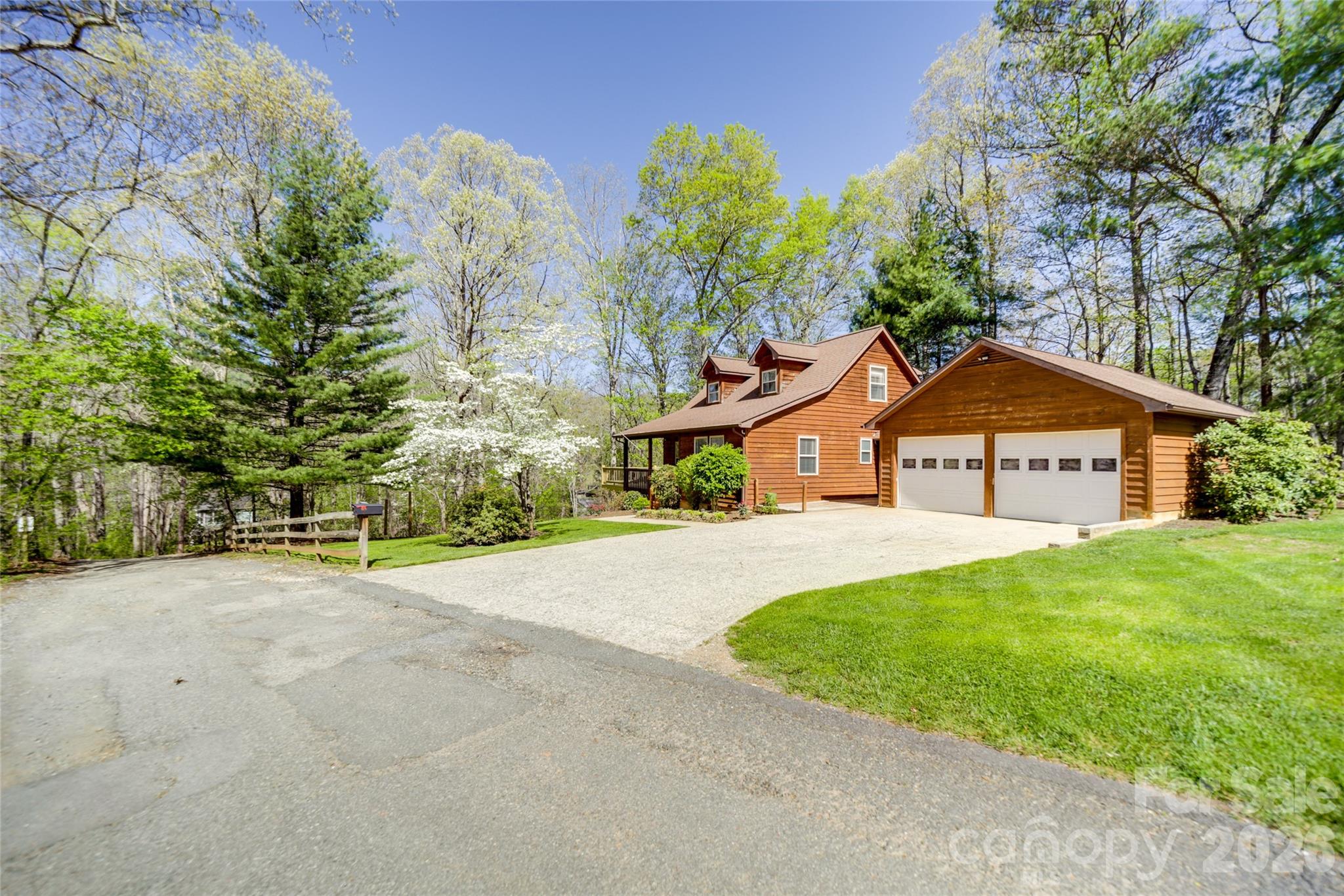 24 Oakwood Road — Candler
