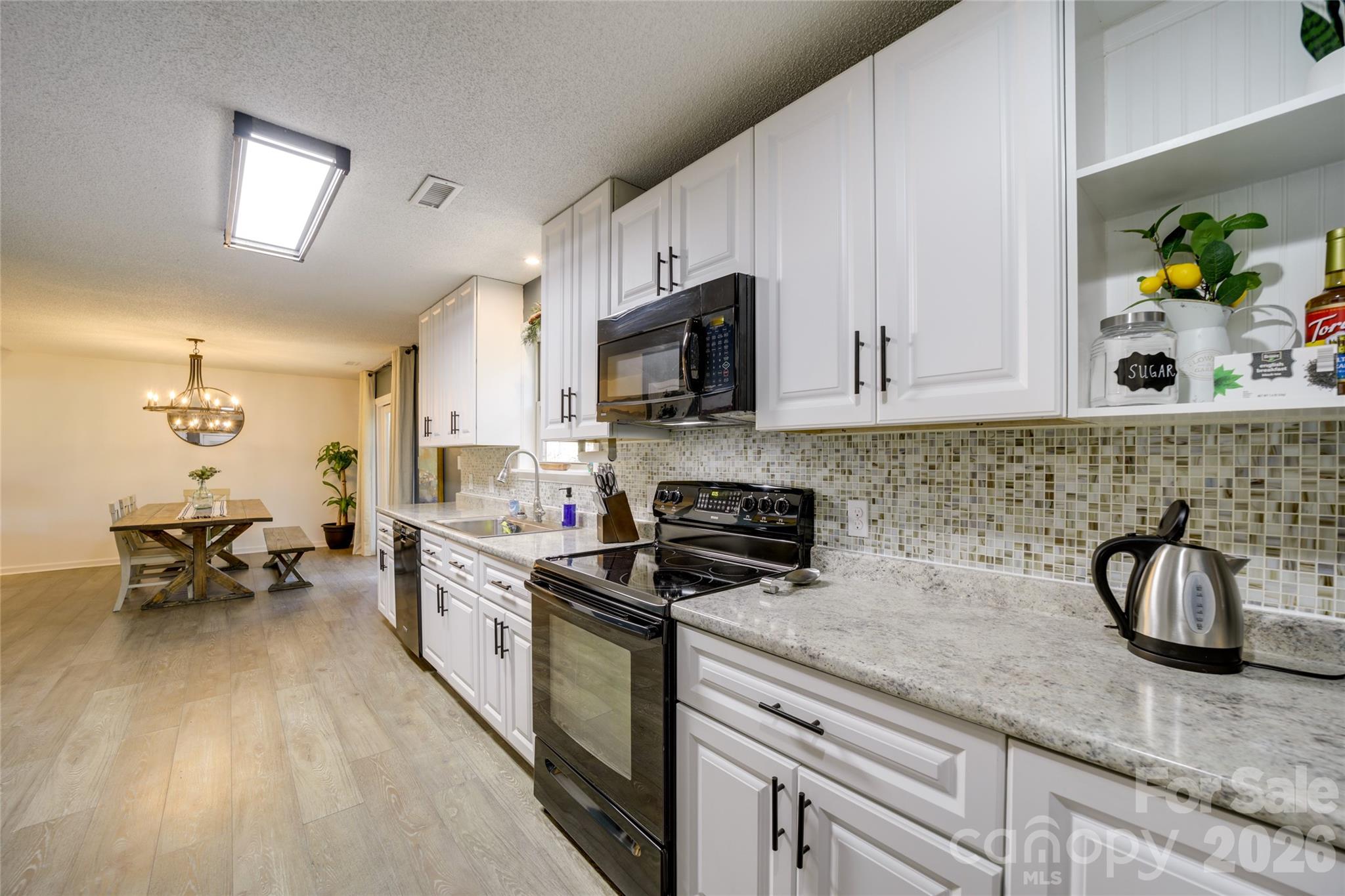 24 Oakwood Road — Candler