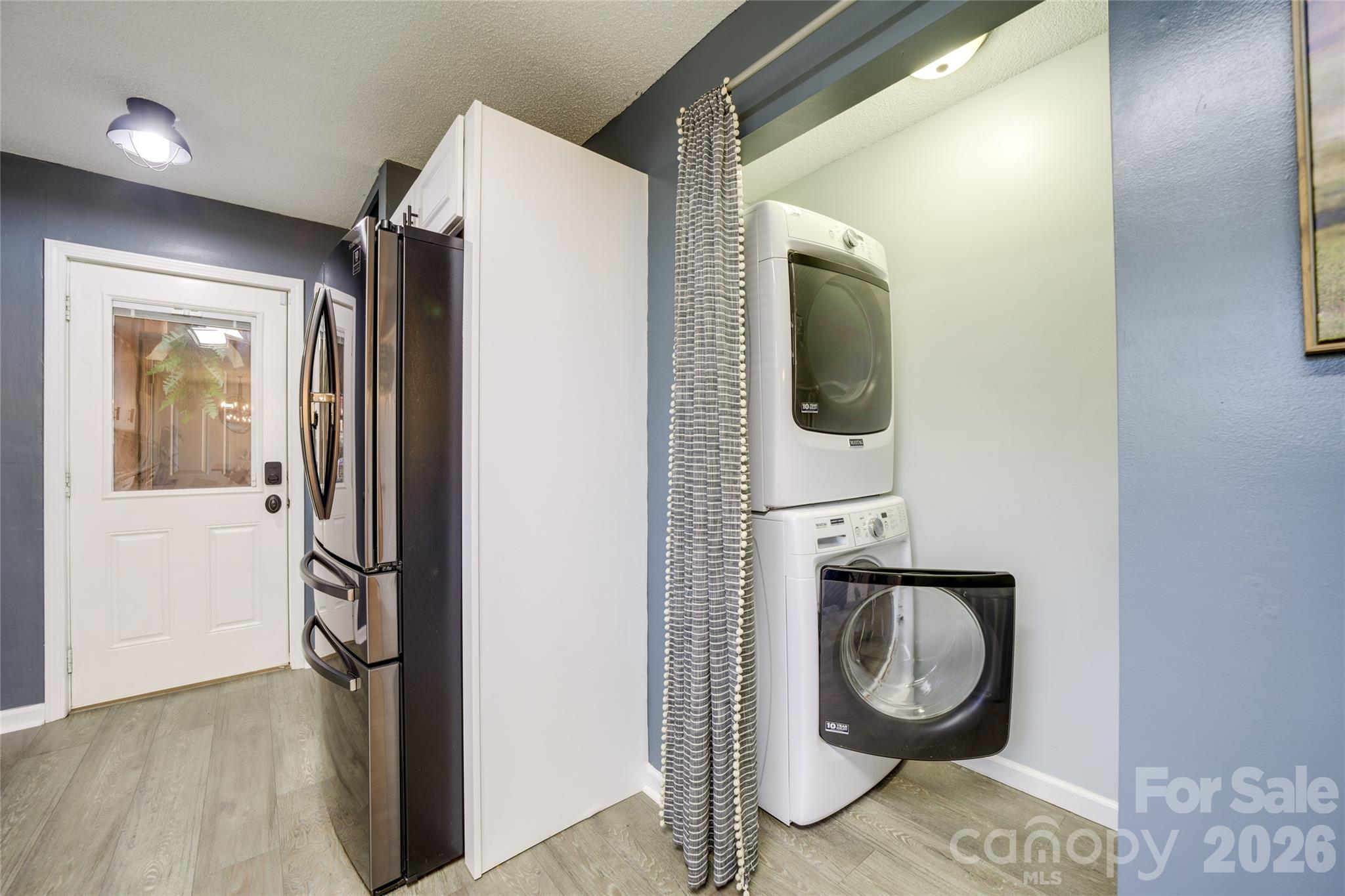 24 Oakwood Road — Candler